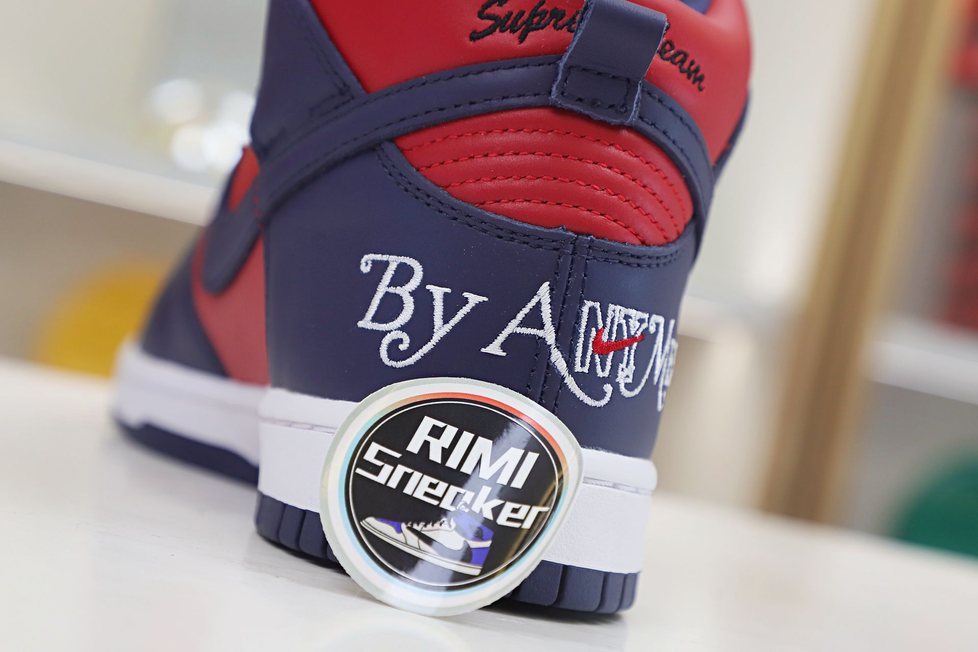 NIKE SB DUNK HIGH Svp*me BY ANY MEANS RED