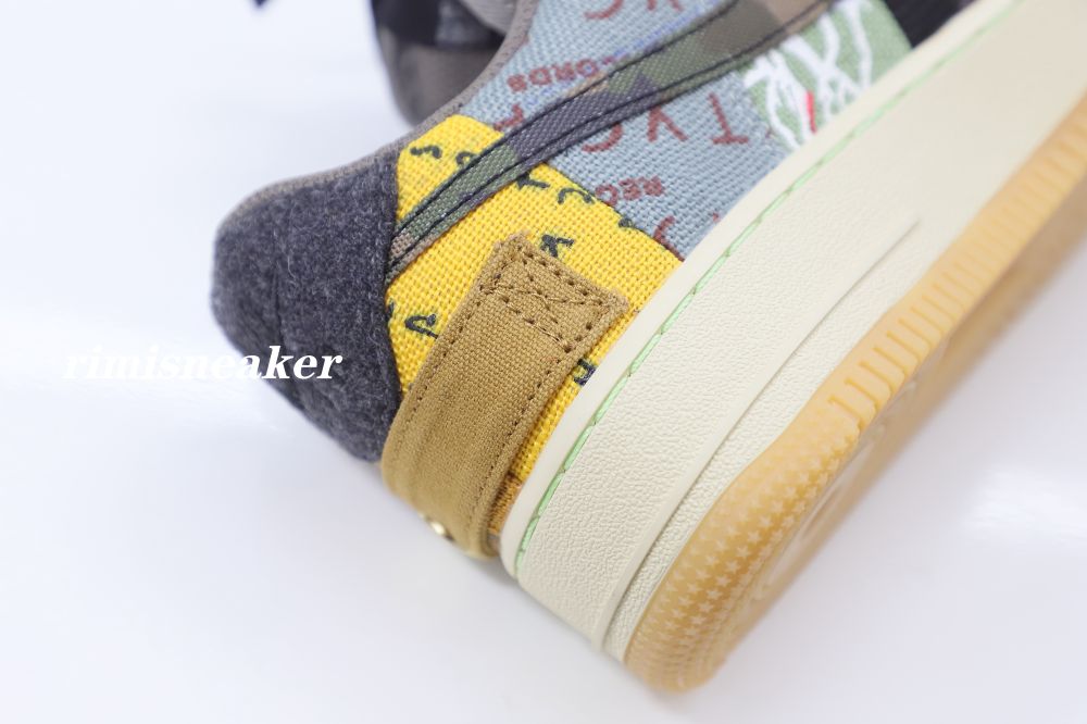 TRAVIS SCOTT X AIR FORCE 1 LOW 