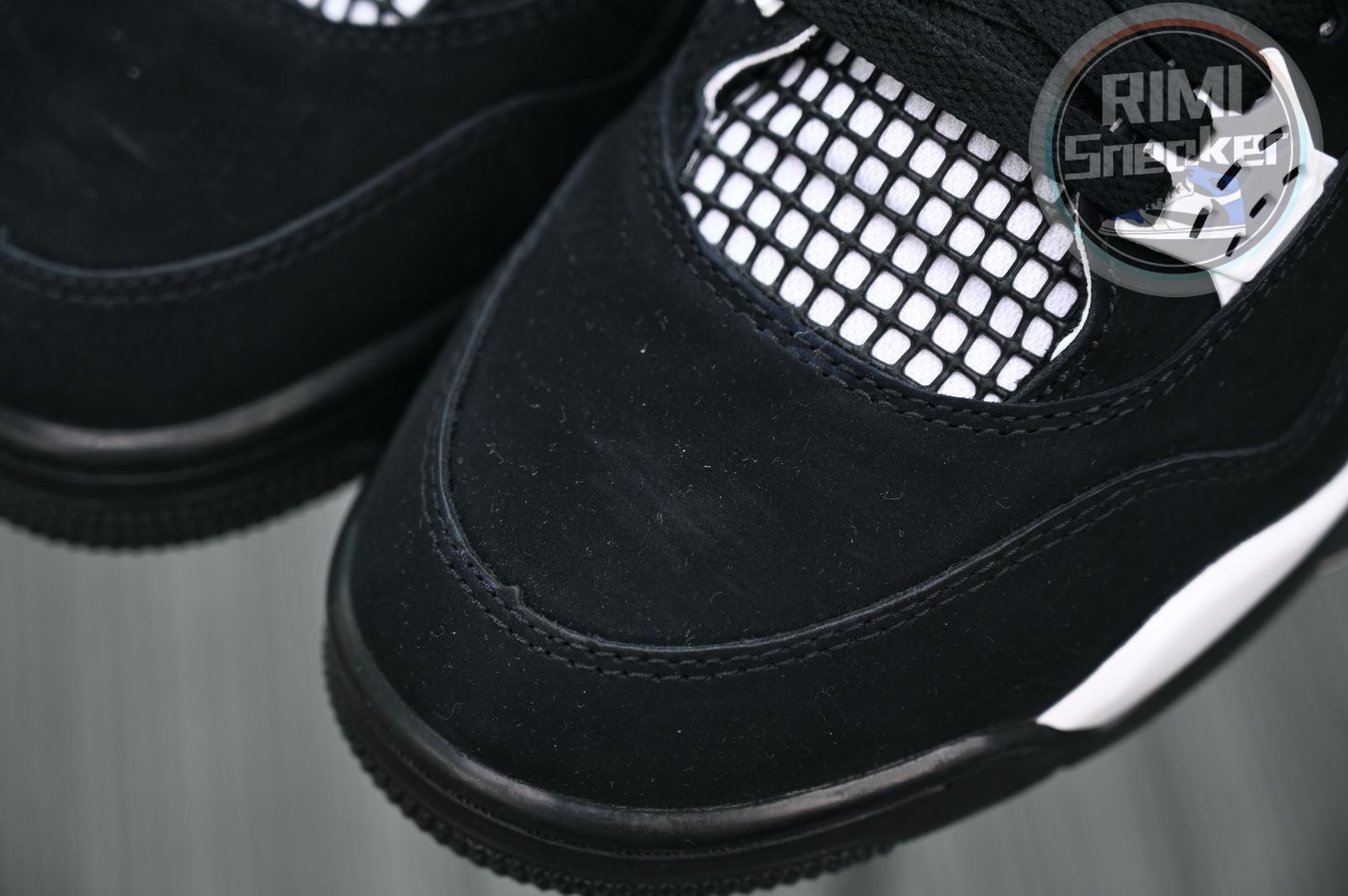 Jordan Air Jordan 4 Retro "White Thunder"