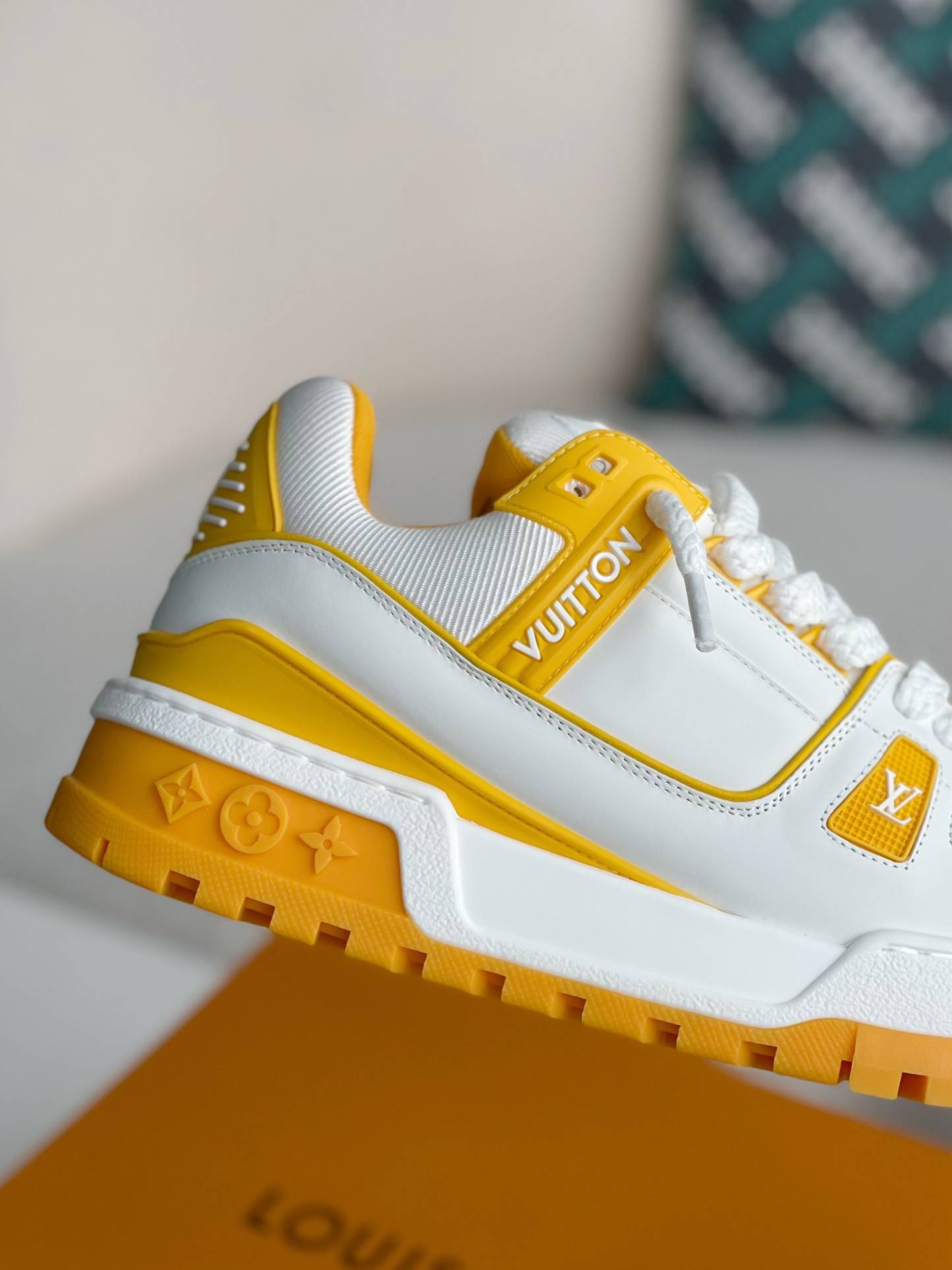 L*V TRAINER MAXI  SNEAKERS