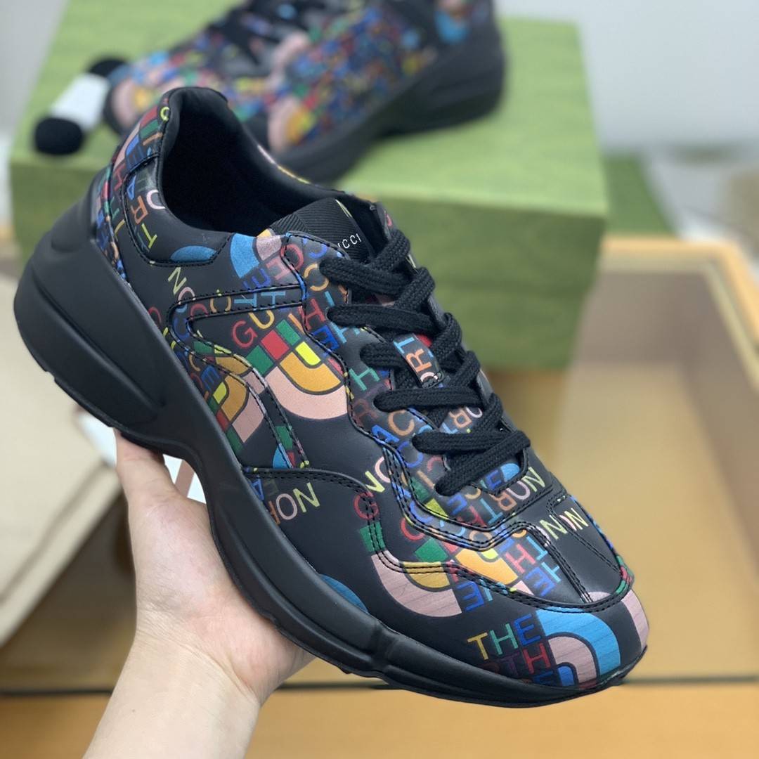 GU*IRetro Clunky Sneaker