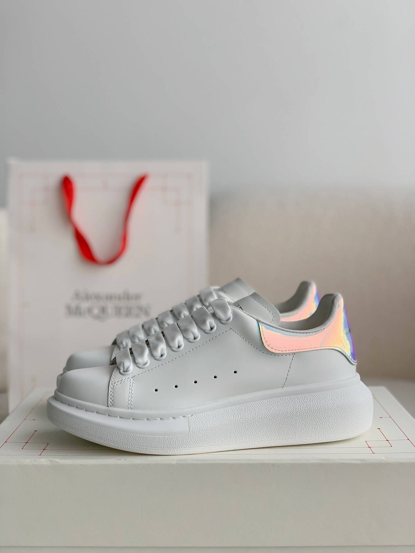 A1exa*der Mcqv*en MQ Phantom tail Sneakers