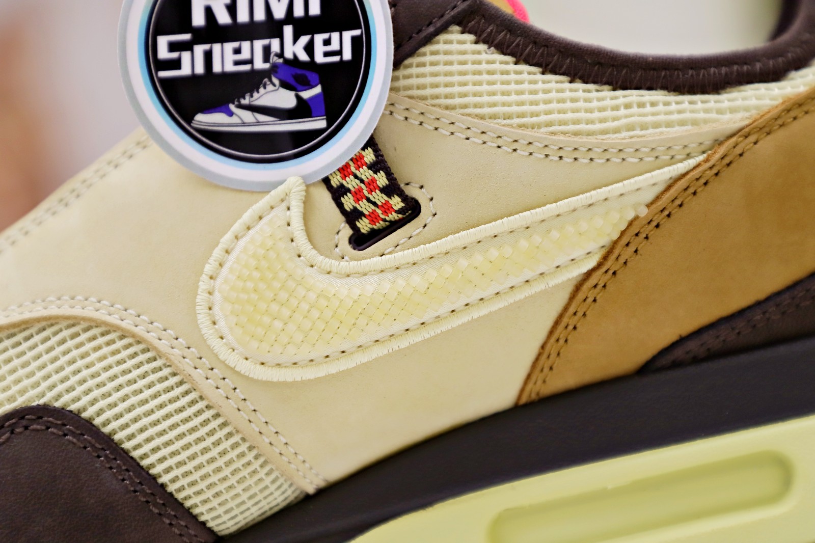 TRAVIS SCOTT NIKE AIR MAX 1 READY