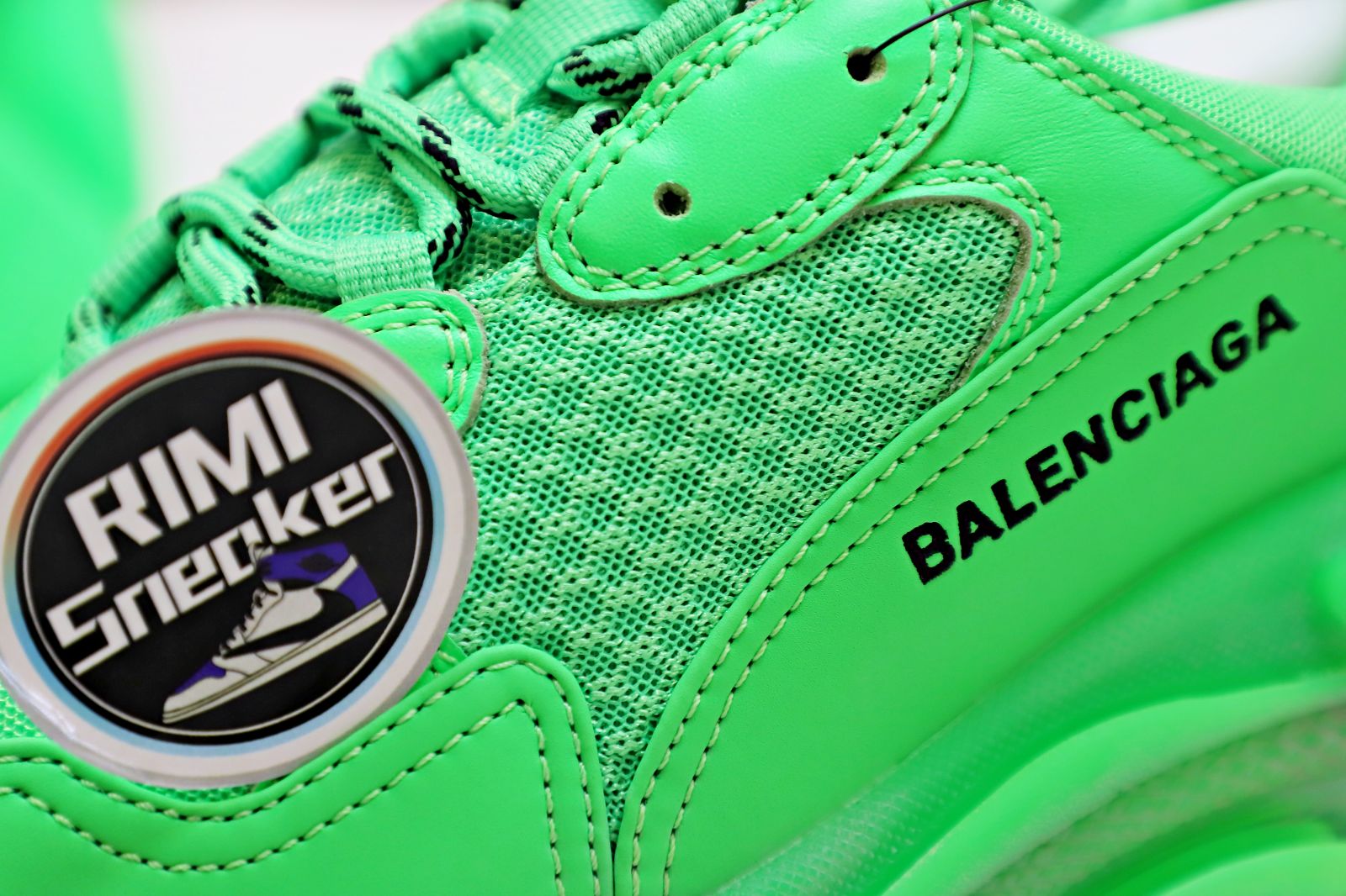 BLCG Track Sneakers TRIPLE S green