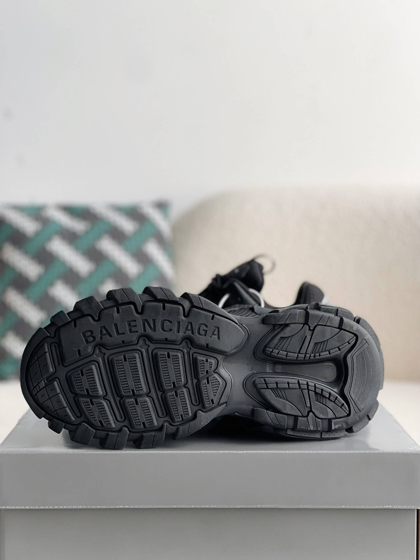 BLCG Runner Sneakers