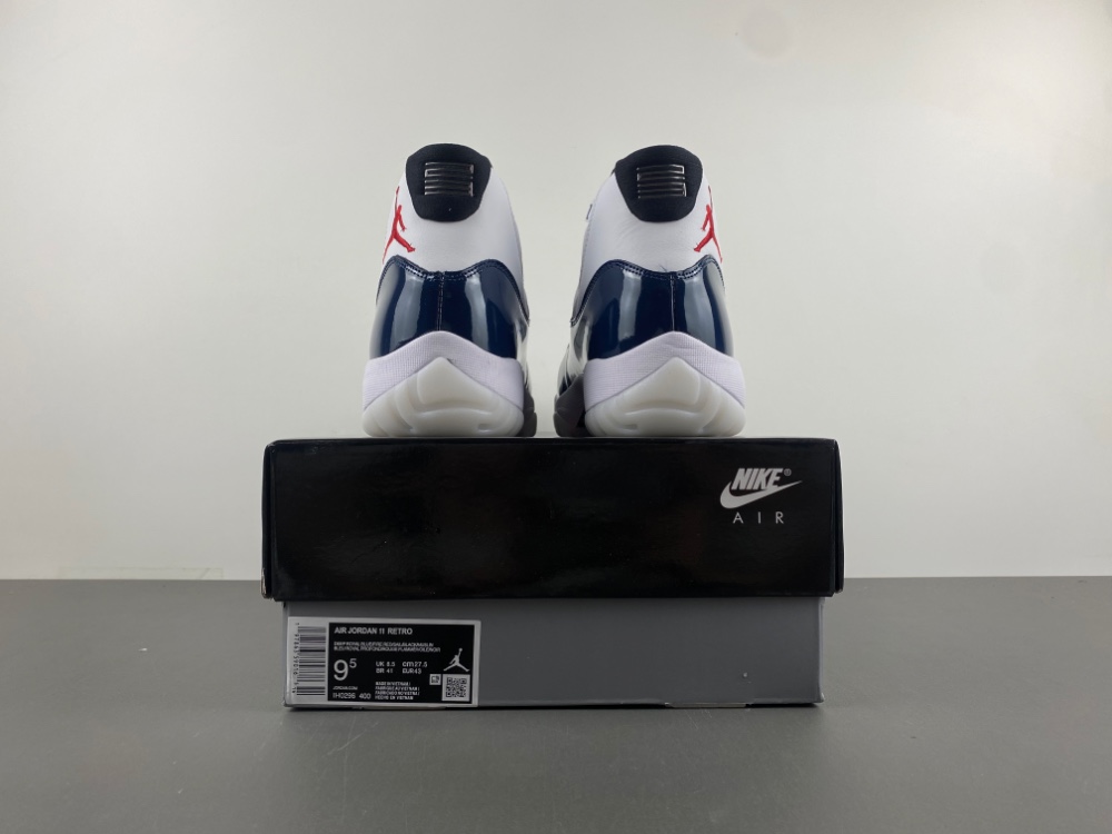 代Air Jordan 11 LH0296-400