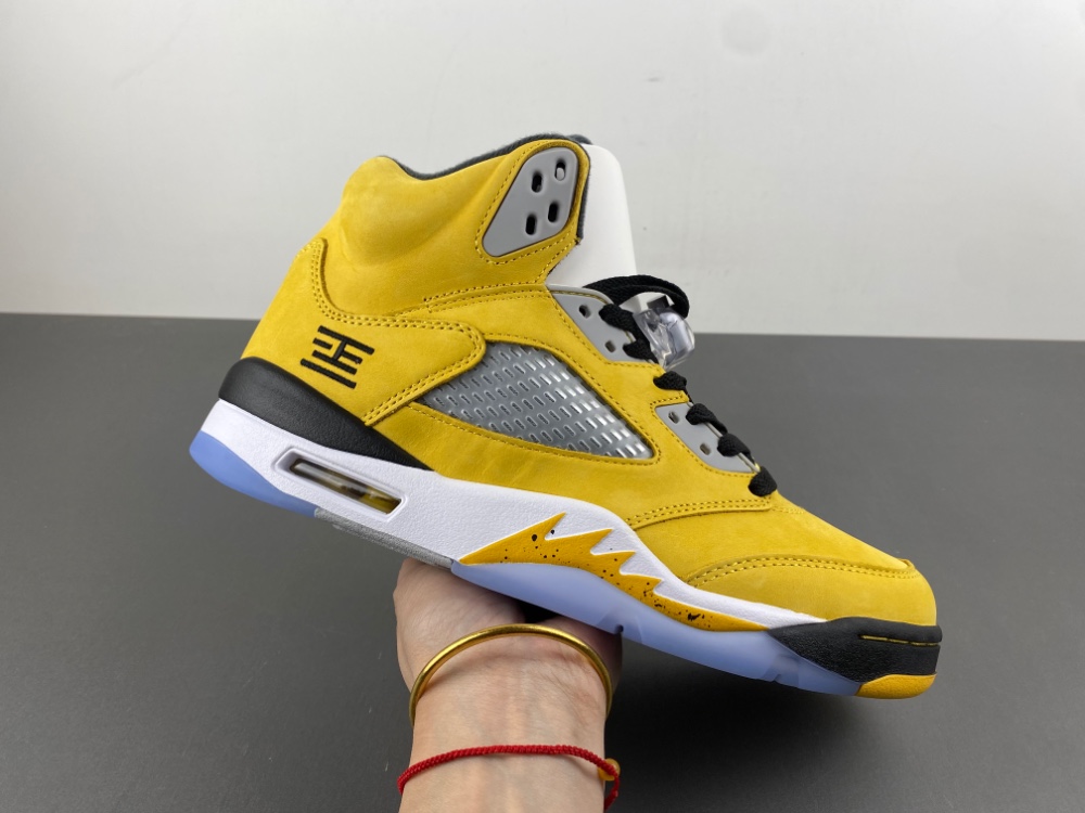Air Jordan 5 Tokyo IO3372-700