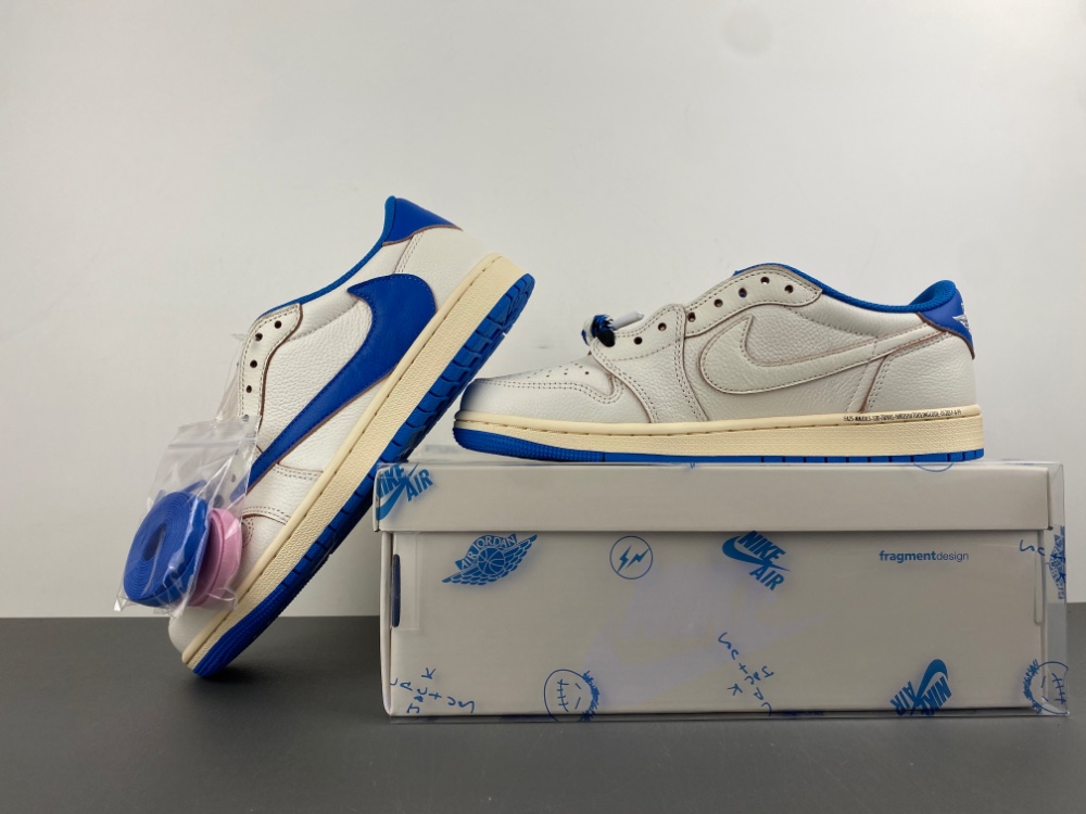 Travis Scott x Fragment x Air Jordan 1 Low OG DM7866-104