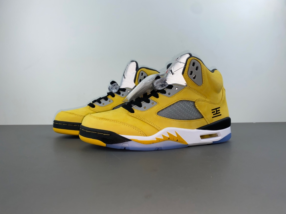 Air Jordan 5 Tokyo IO3372-700