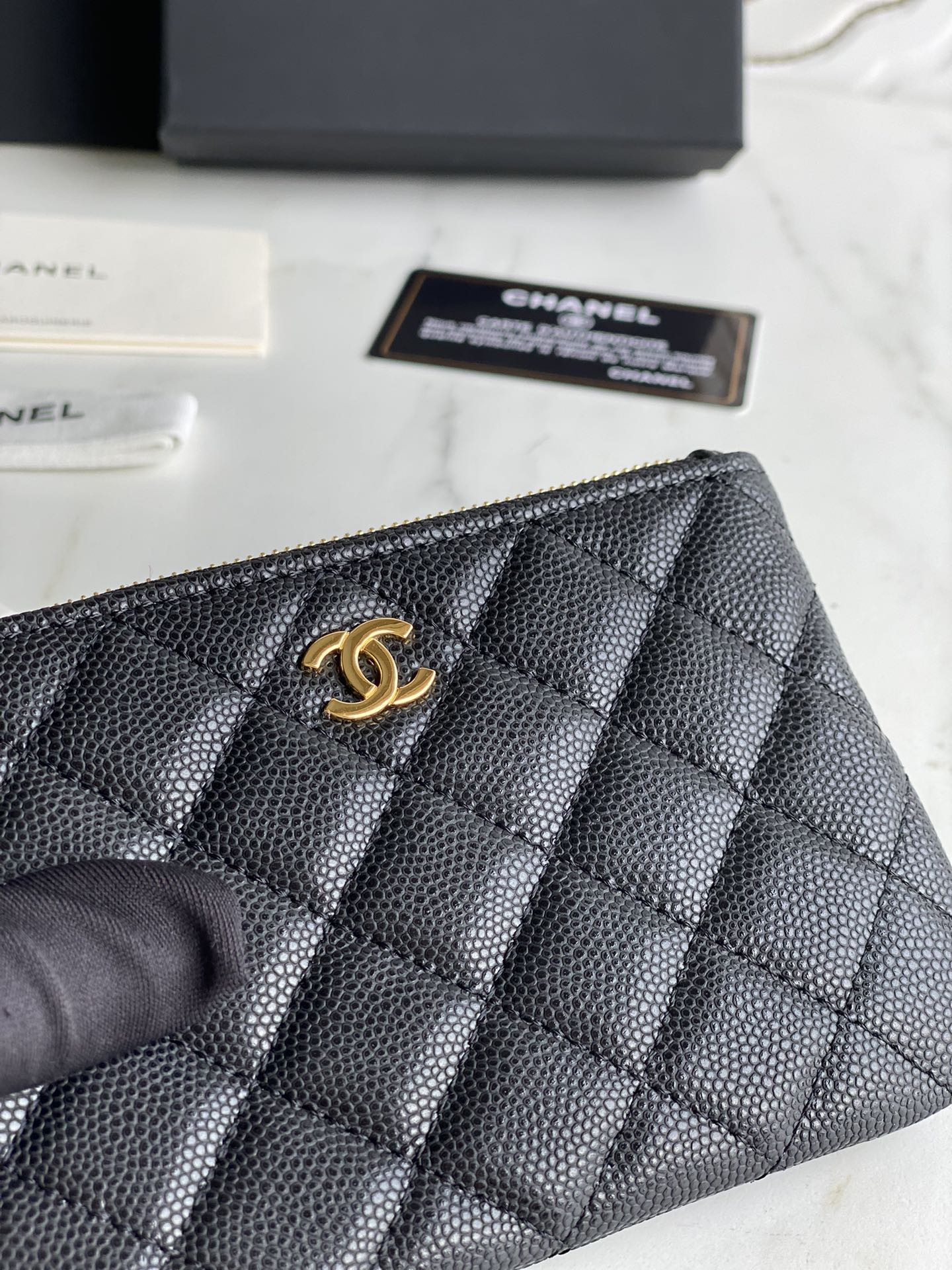 Chanle Zipped Wallet