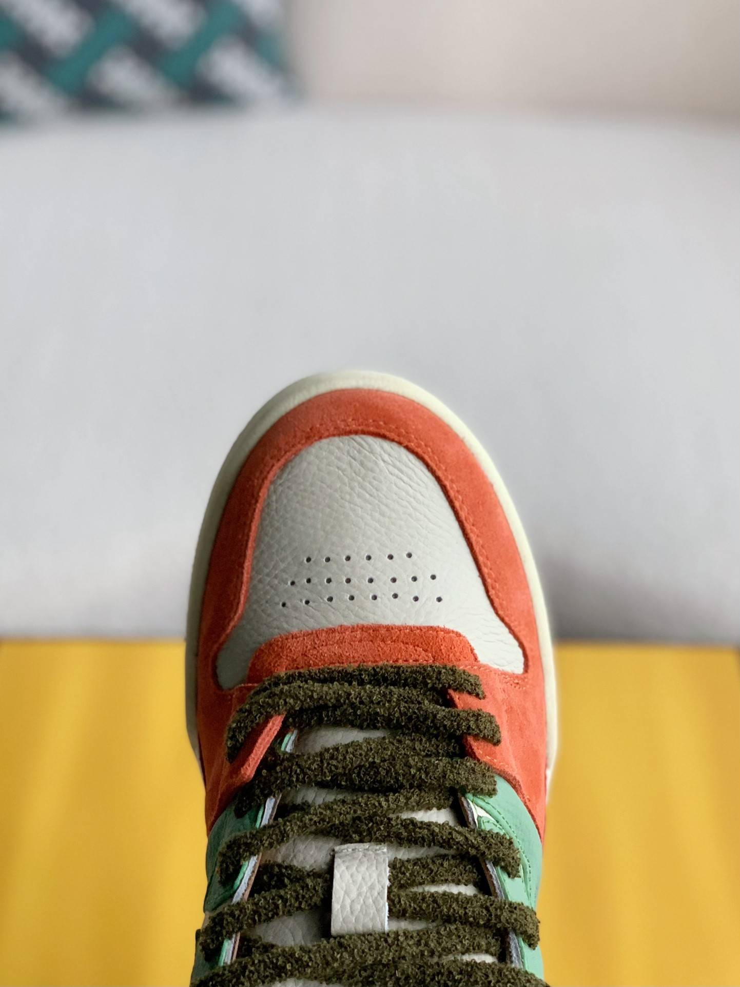 F**di retro Sneakers