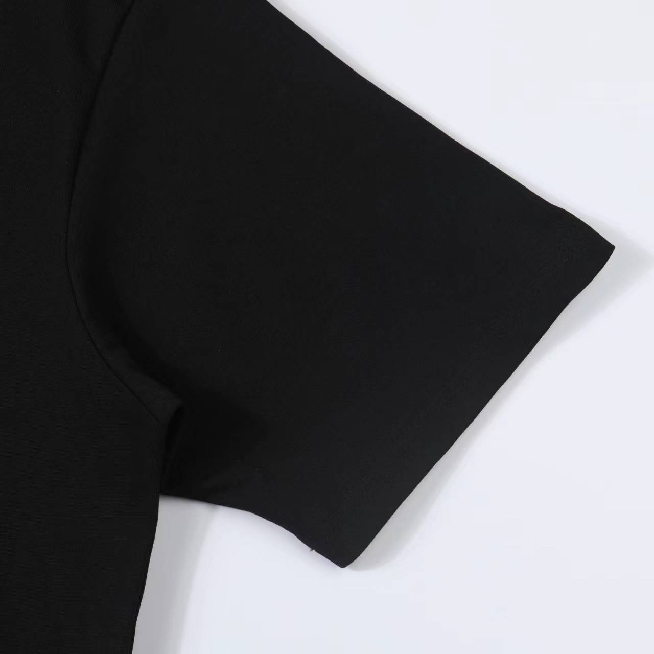 L0vis Vvtt0n 23ss front and back patterned t-shirt