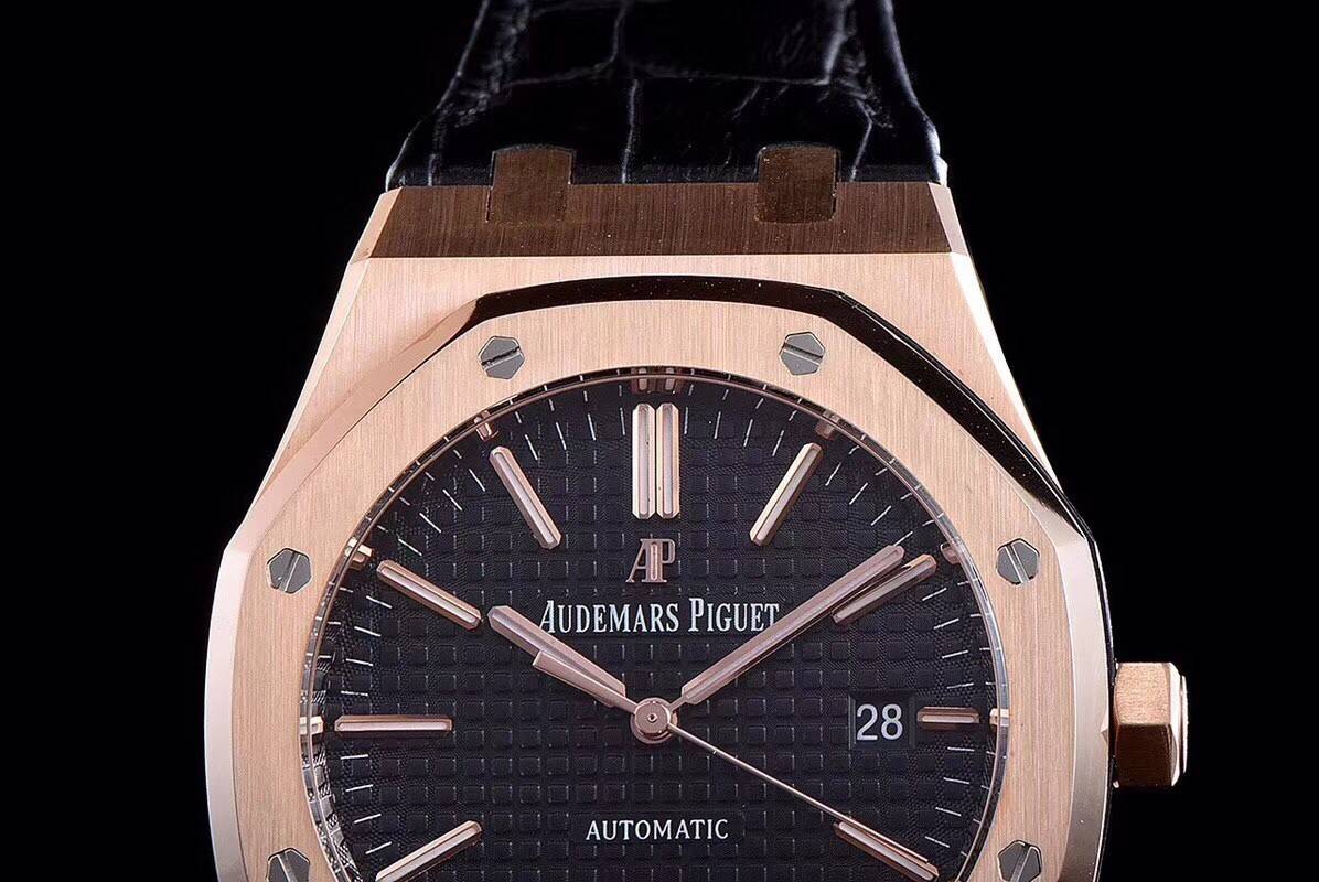 Audemars P1g*et Royal Oak 15400 Series Men