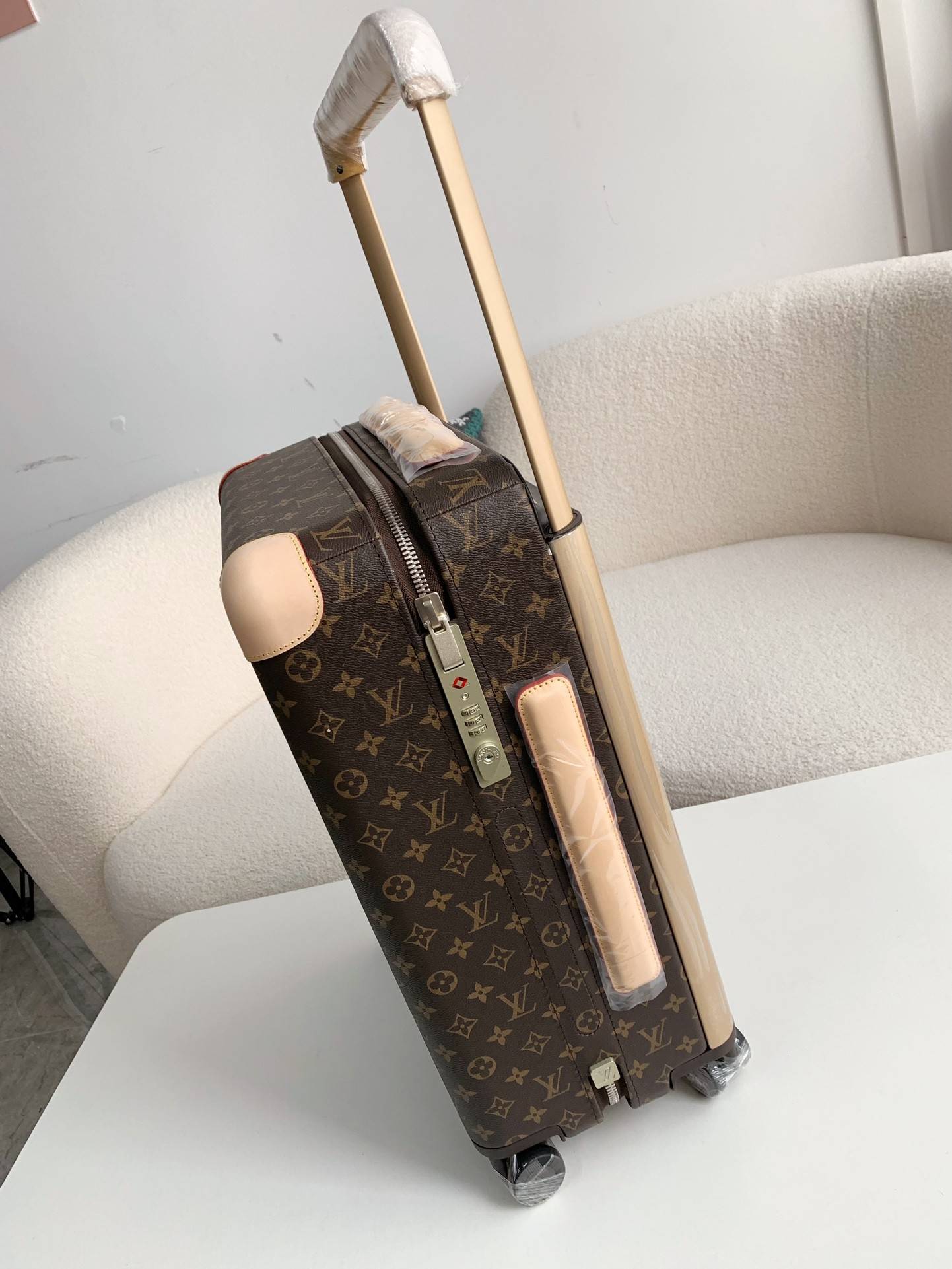L*V Suitcase