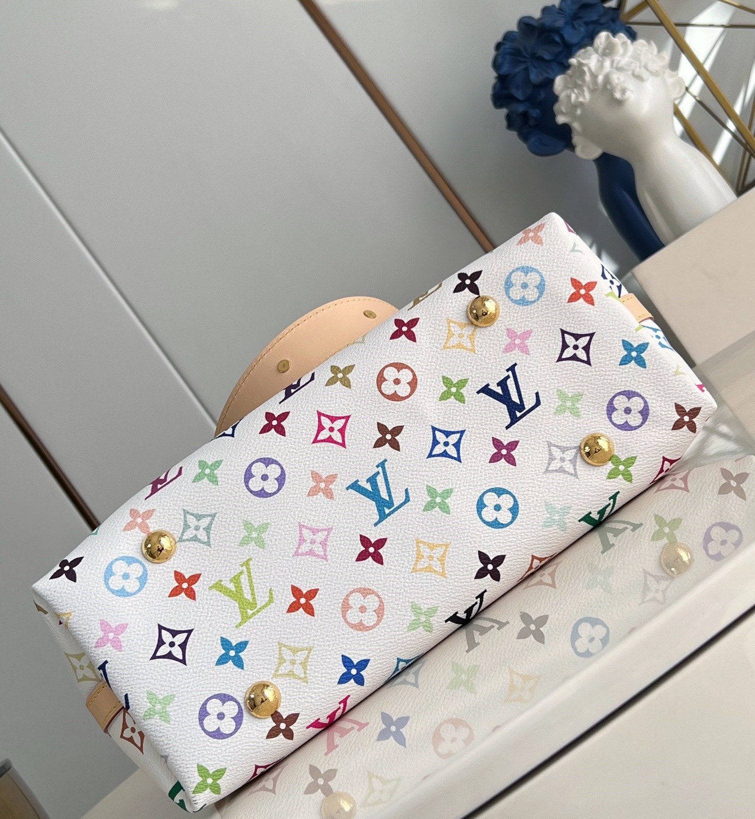 L0vis Vvtt0n 2025 Carryall Bag