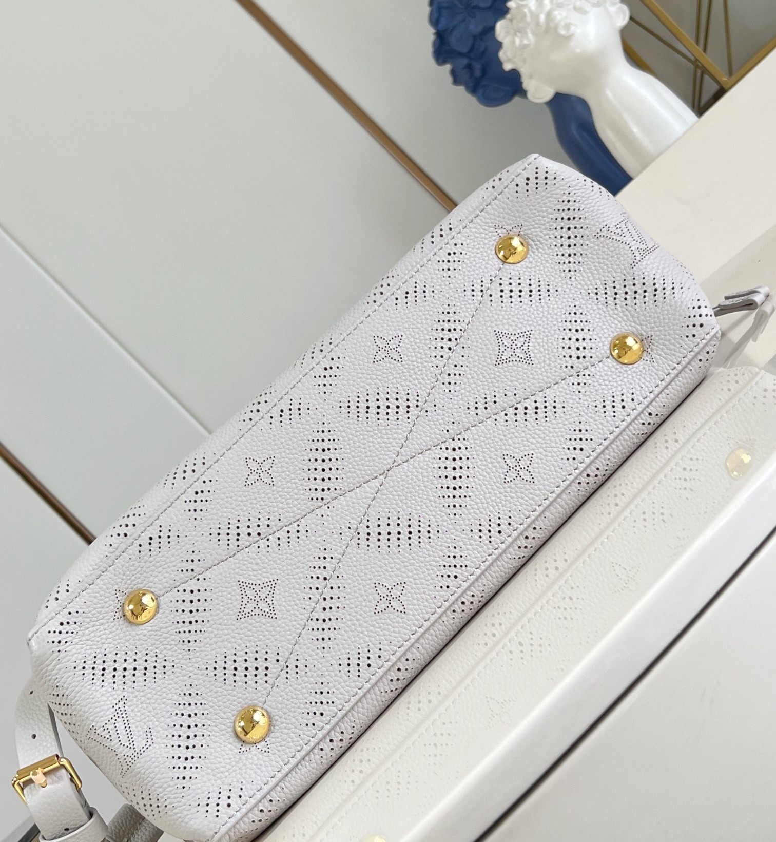 L0vis Vvtt0n Bella Tote Handbag