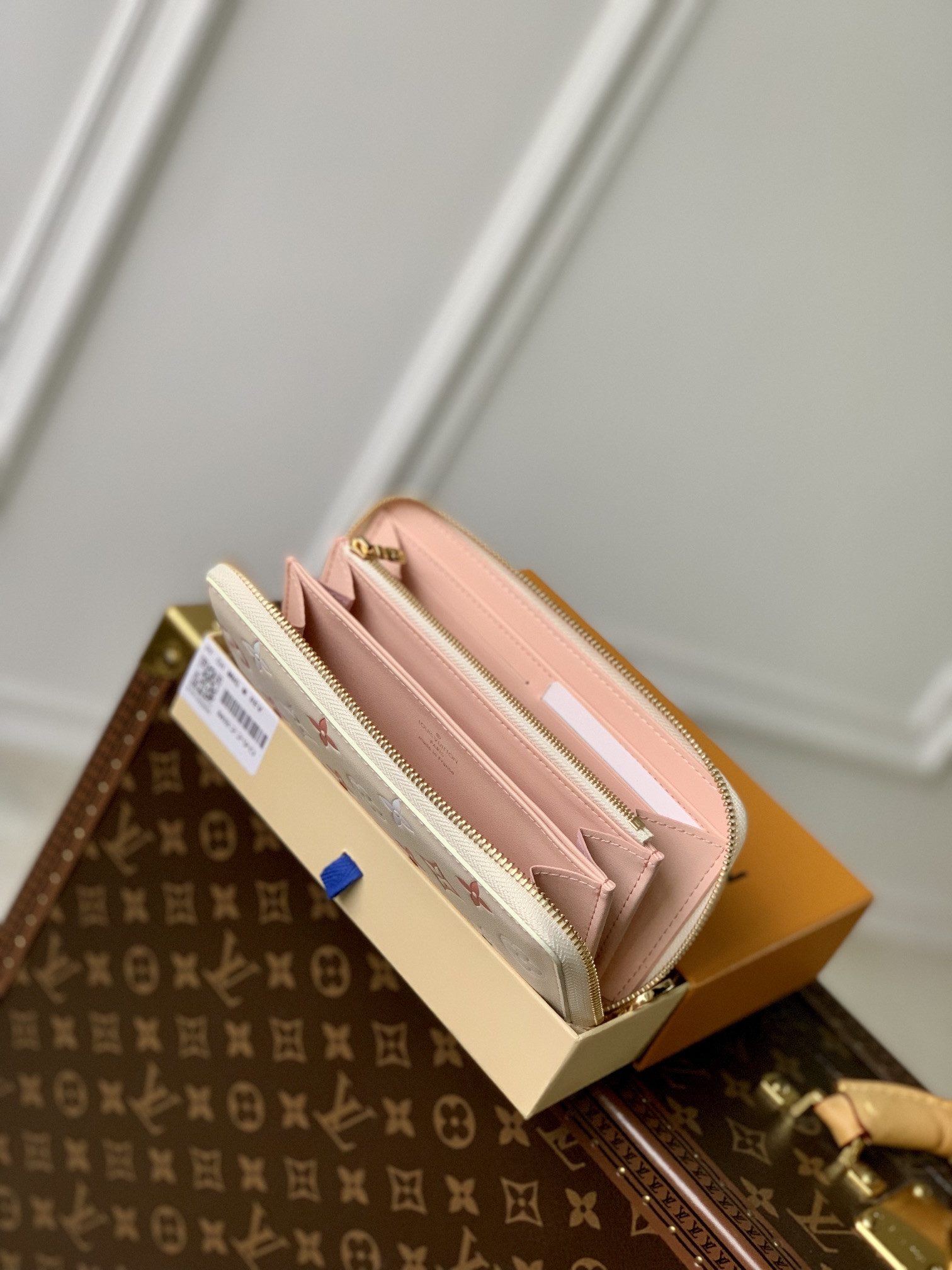 L0vis Vvtt0n Zippy Bag