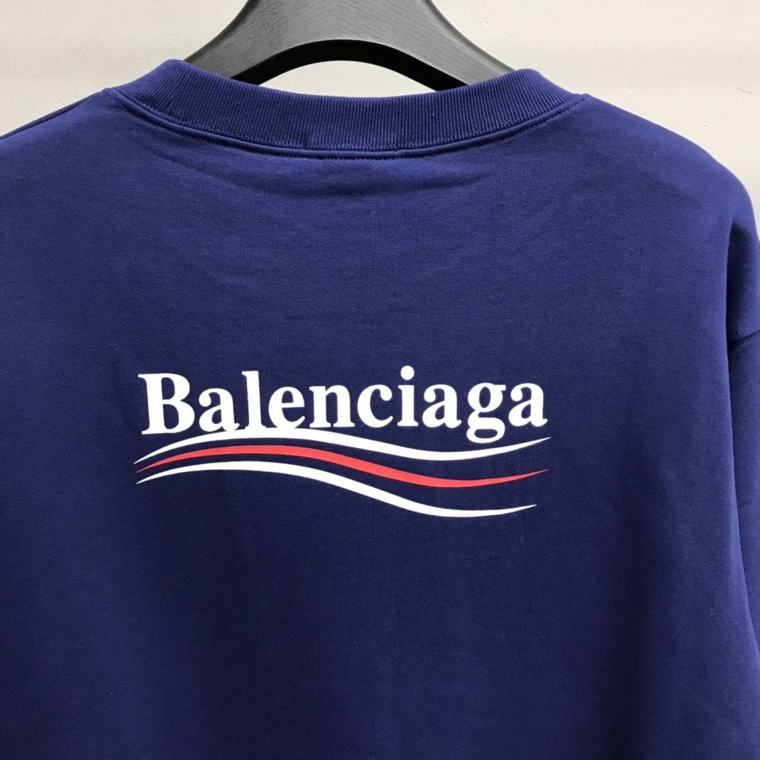 Ba1en*iaga Cola crew neck sweatshirt