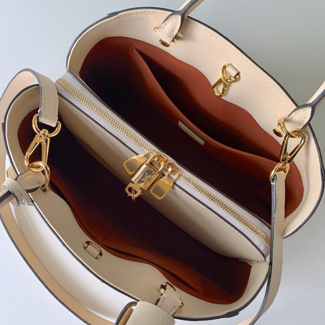 L0vis Vvtt0n Montaigne Bb Bag