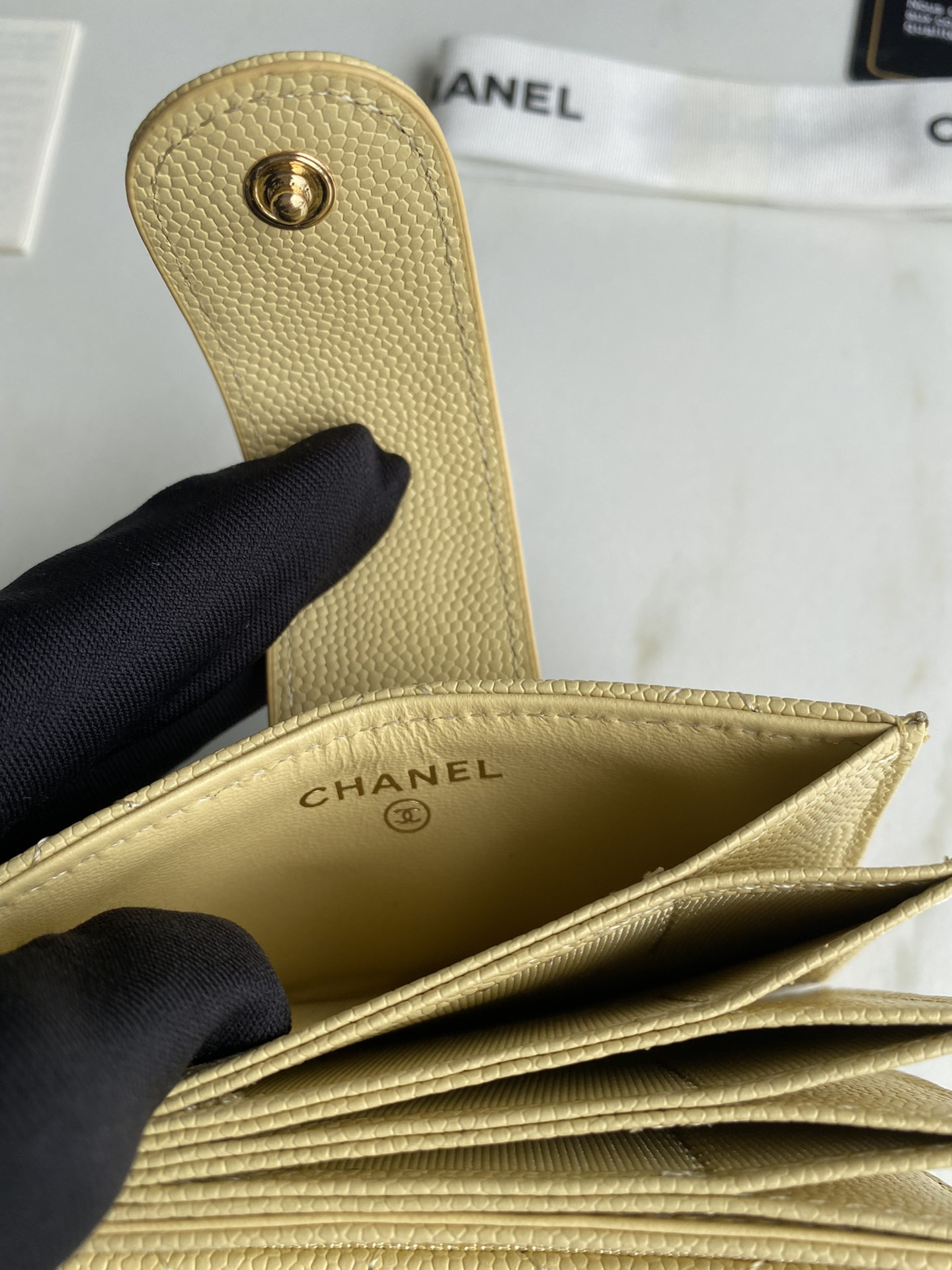 Chanle Flap Wallet