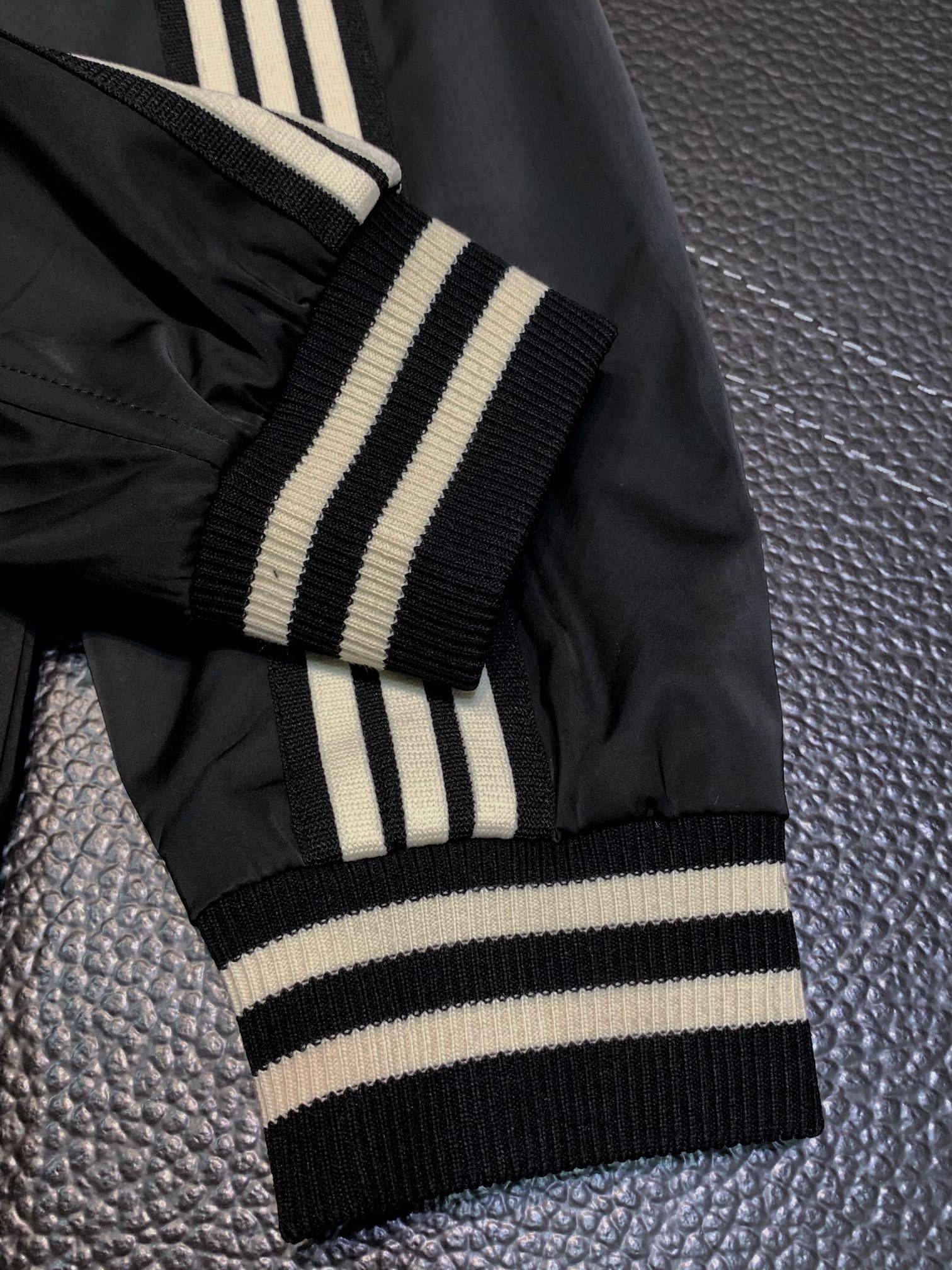 Ba1en*iaga digital print monogram trench coat