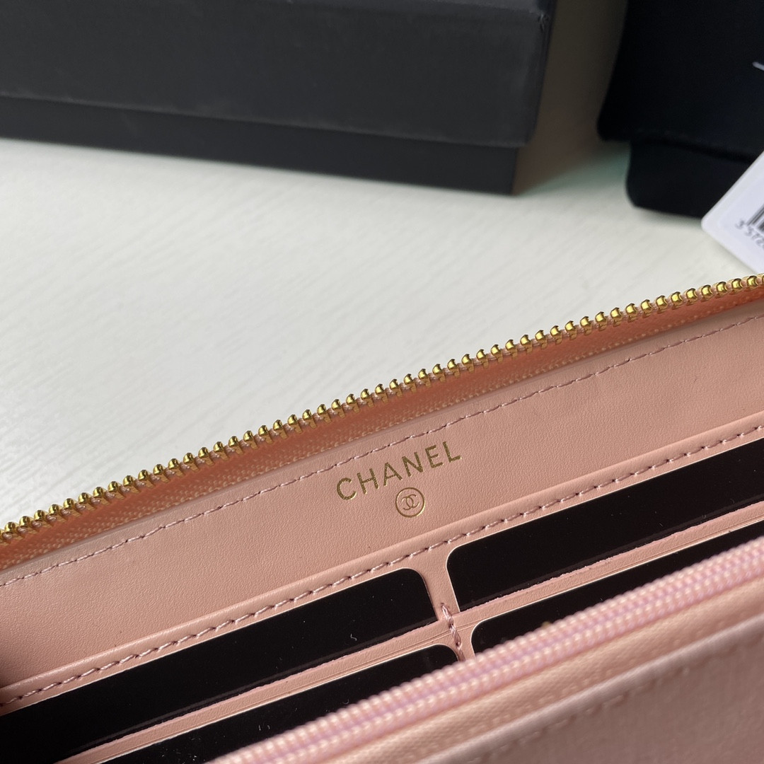 Chanle Zipped Wallet