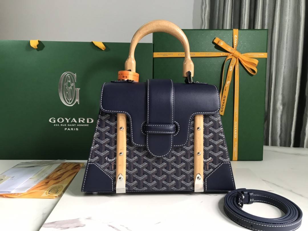 ?G09ard Sa?gon PM small bag, top quality!   Size: 28 * 20 * 12cm