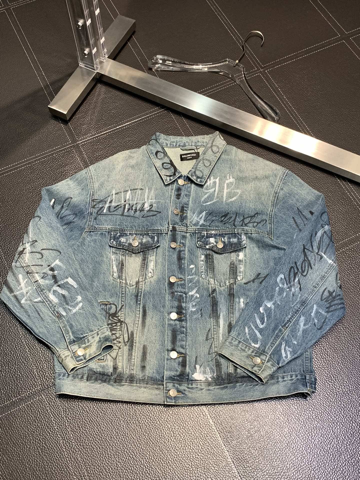 Ba1en*iaga Lapel graffiti denim jacket