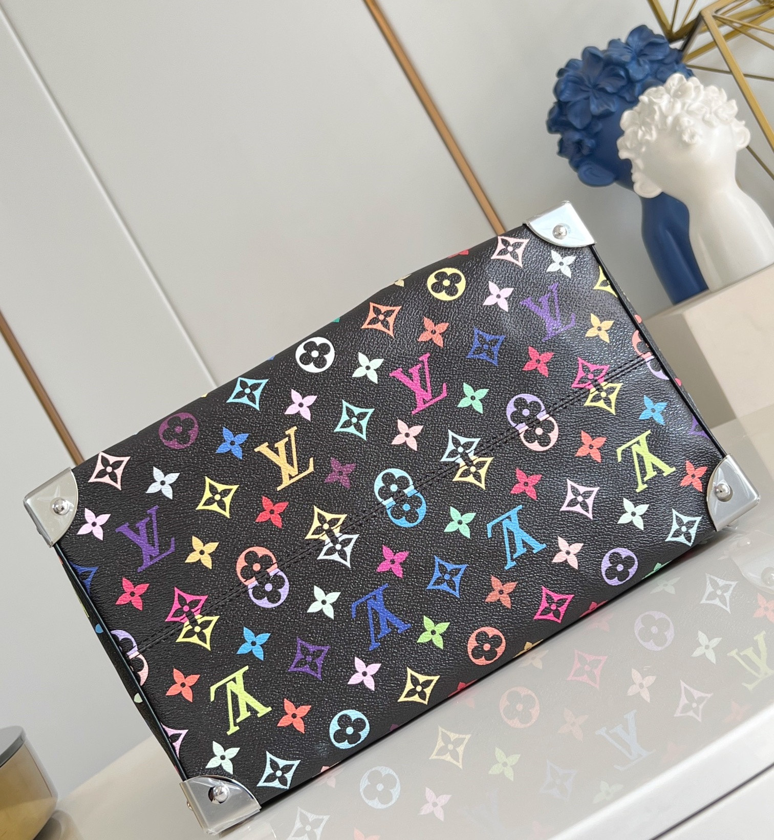 L0vis Vvtt0n Speedy Soft 30 Bag