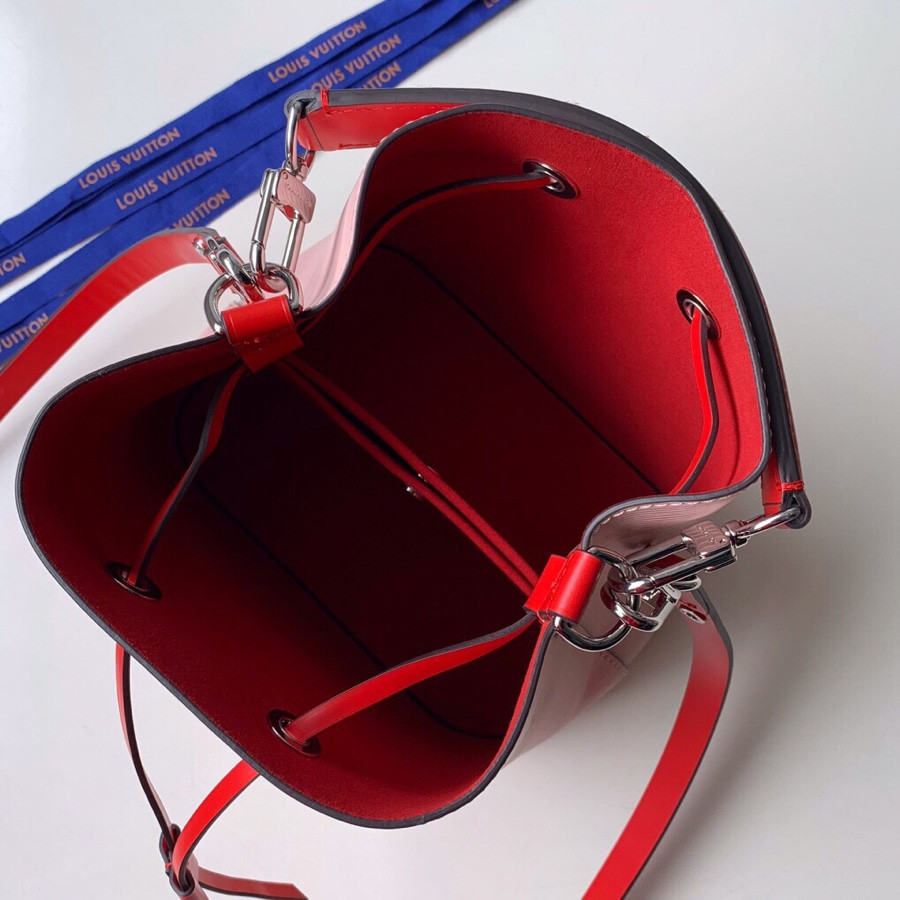 L0vis Vvtt0n Néonoé Bag