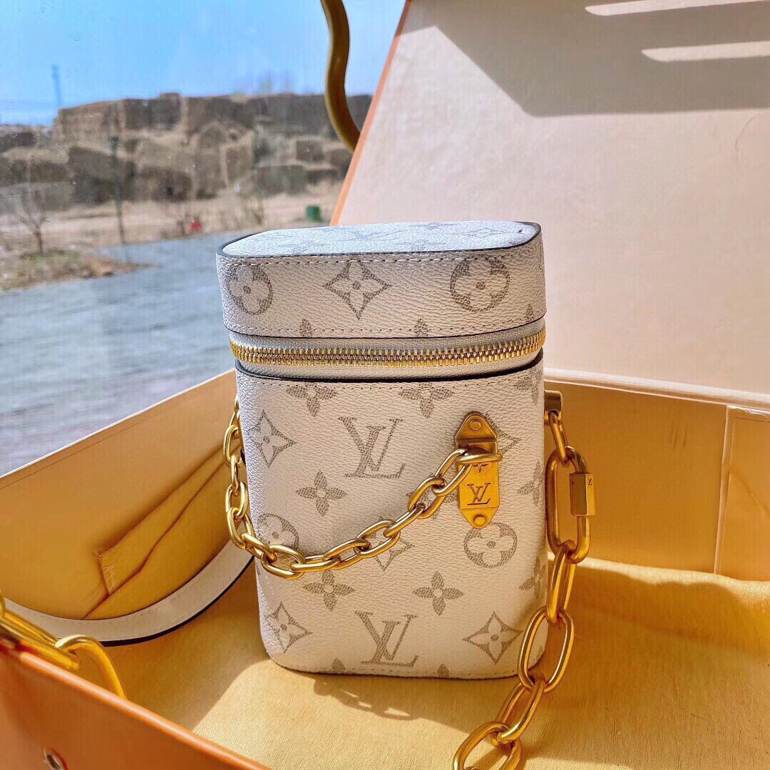 L0vis Vvtt0n Phone Box Bag