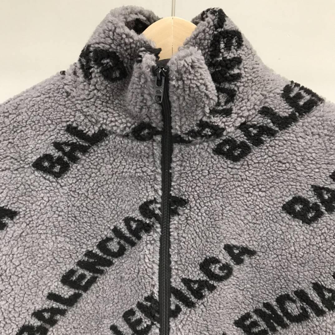 Ba1en*iaga lambskin jacket