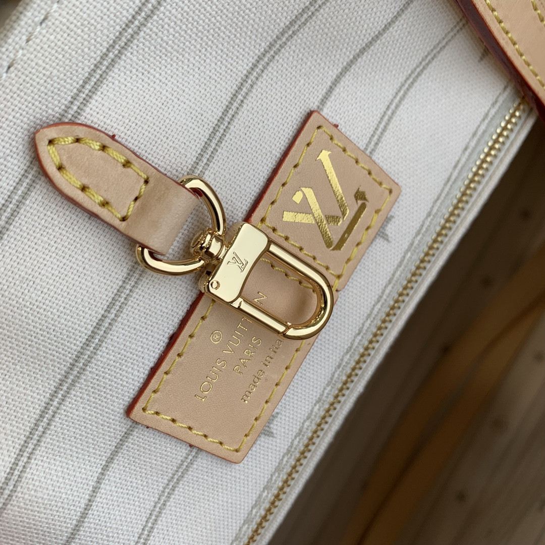 L0vis Vvtt0n Onthego Bag