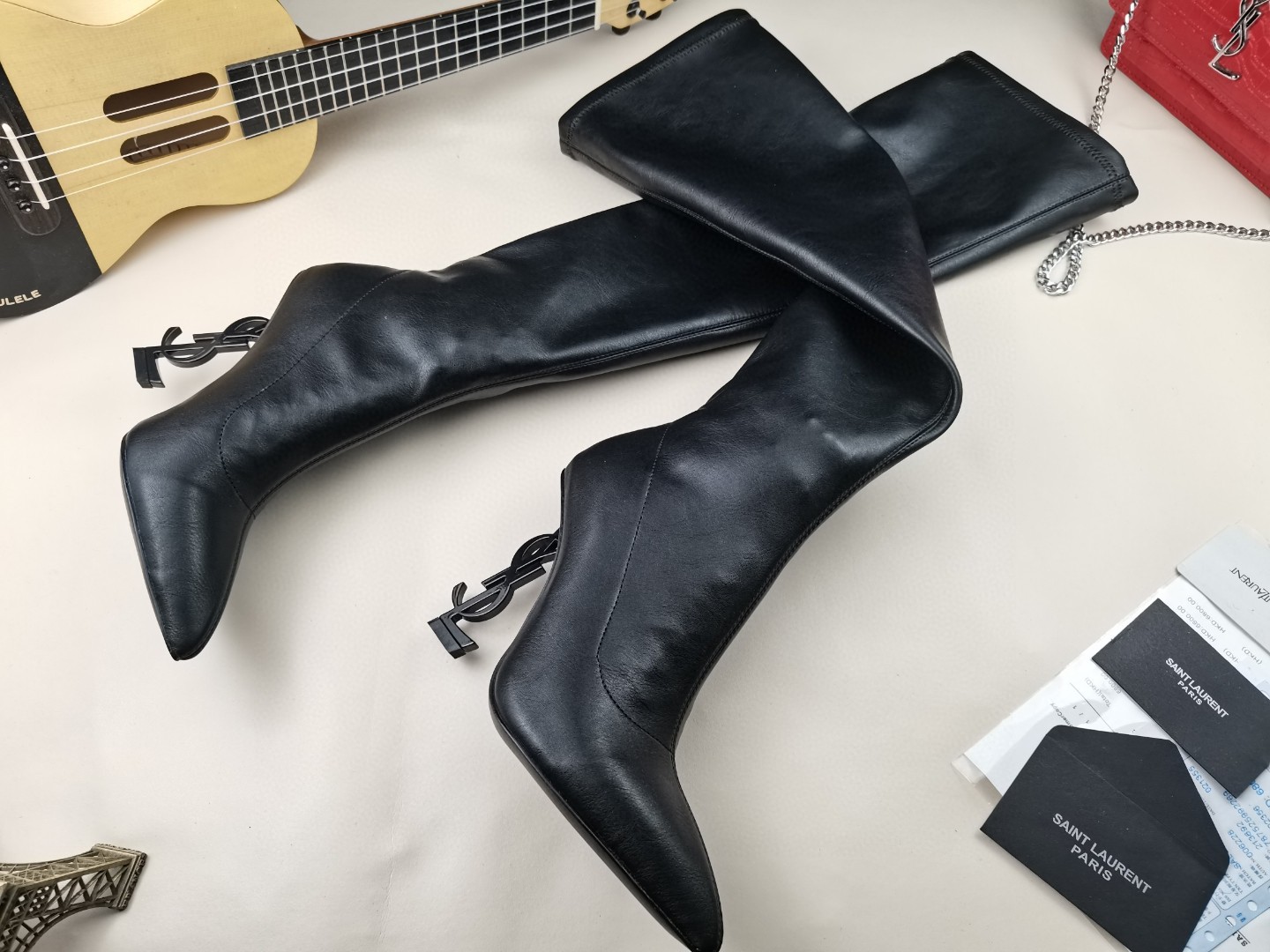 Y51 classic letter metal heel 22-inch boots, elastic boots Heel height: 10.5CM Size: 35-42 (41.42 custom-made, no return or exchange)