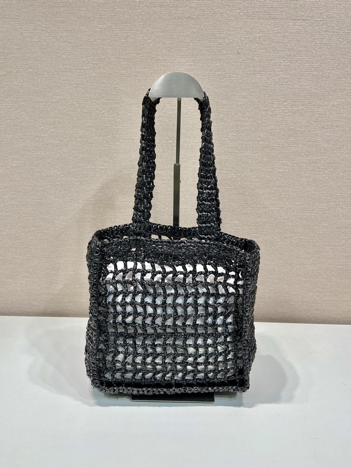 Pra*a Crochet Tote Bag