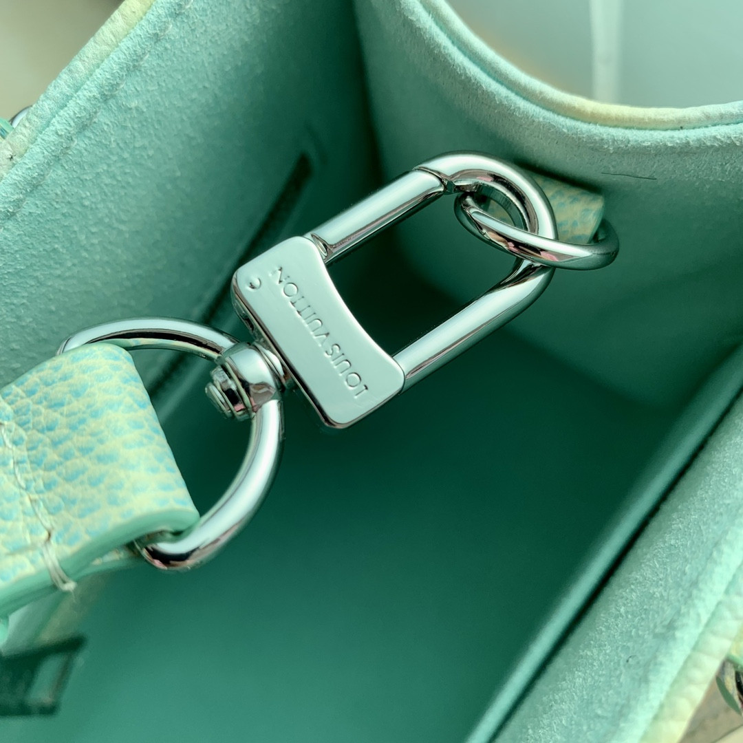 L0vis Vvtt0n Onthego Bag