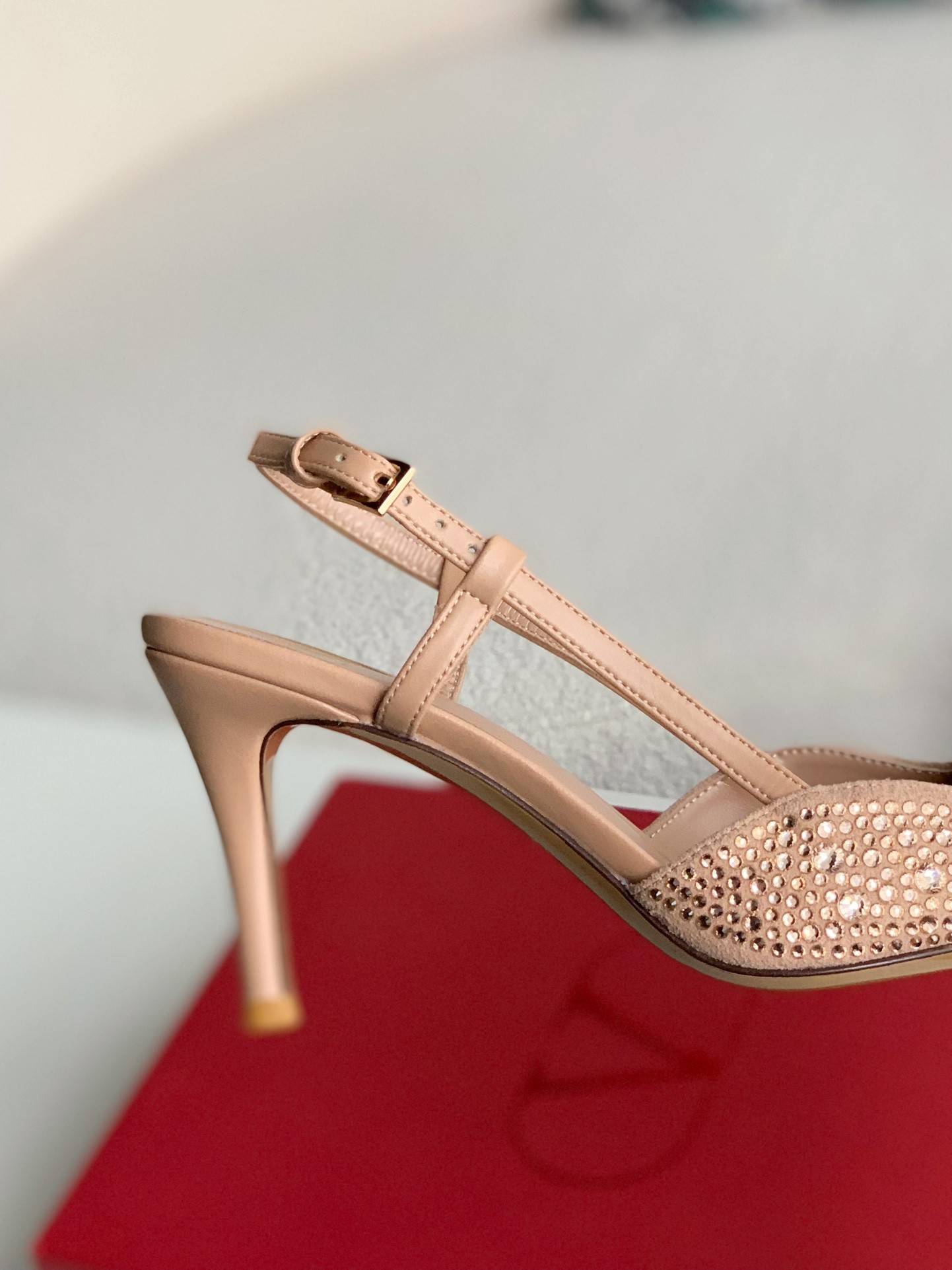 Va1e*ntin0 Summer 2023 new high-heeled sandals