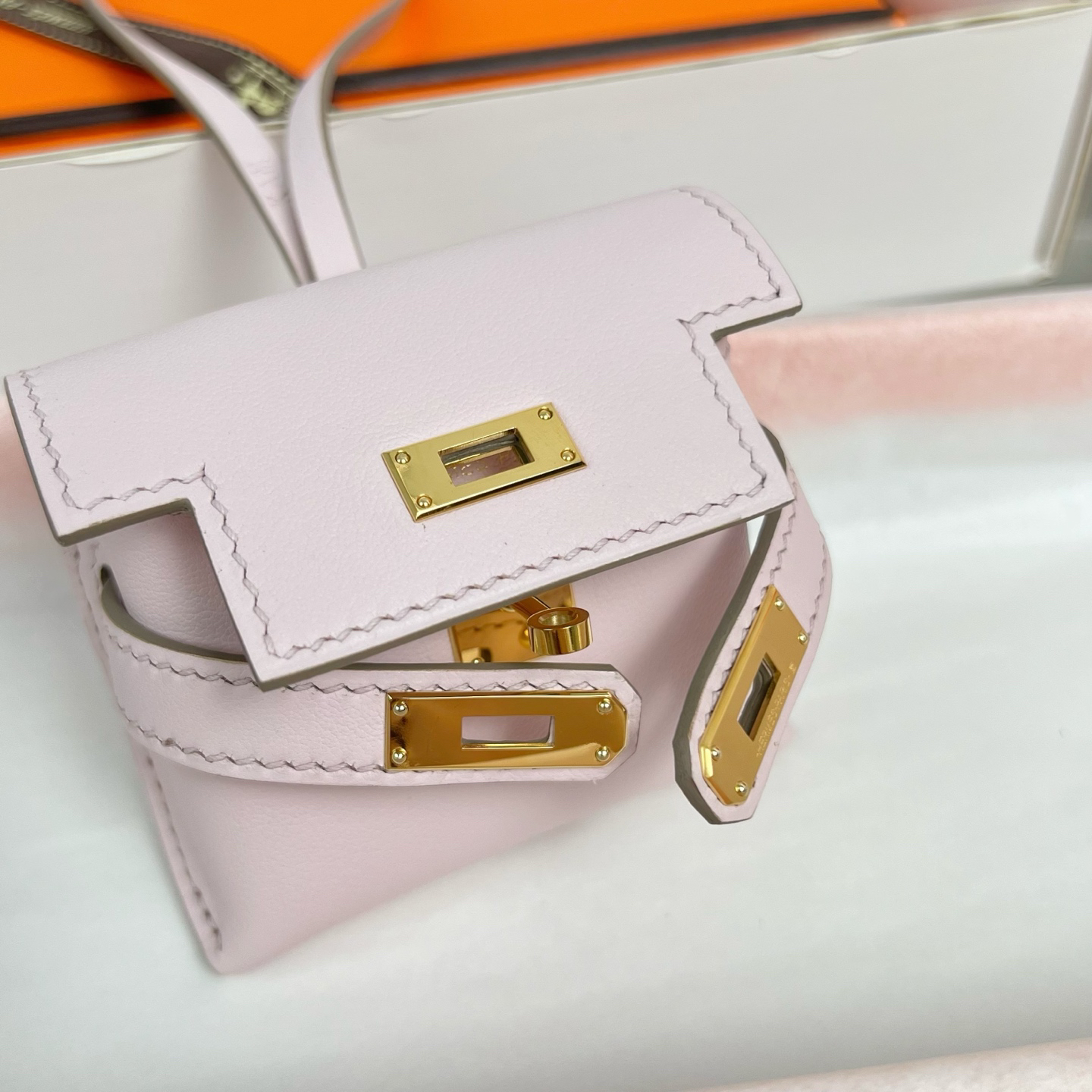 H**me5 Kelly earphone bag pendant Kelly festival pendant bag pendant