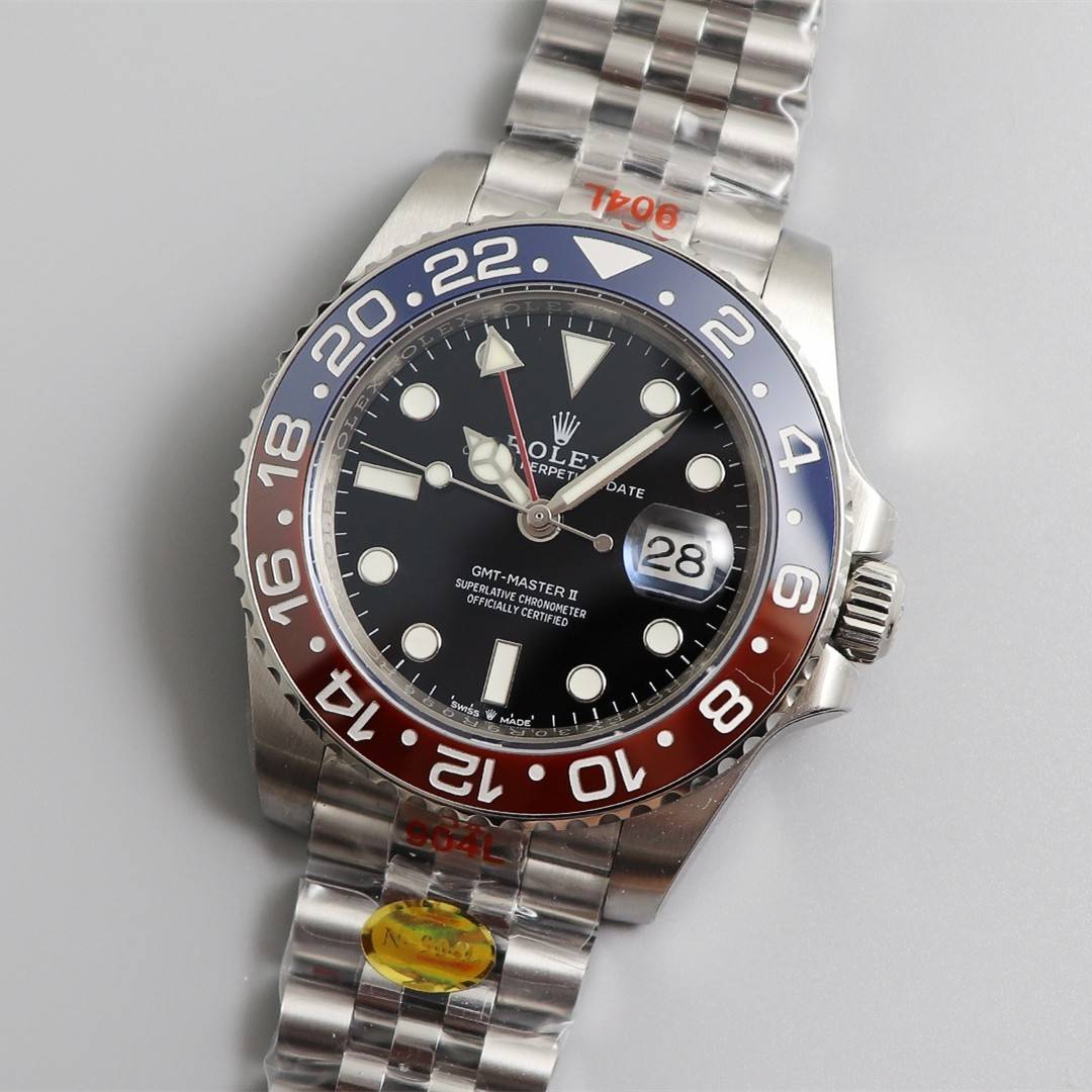 R01ex Greenwich (Coca Cola) Men's Watch