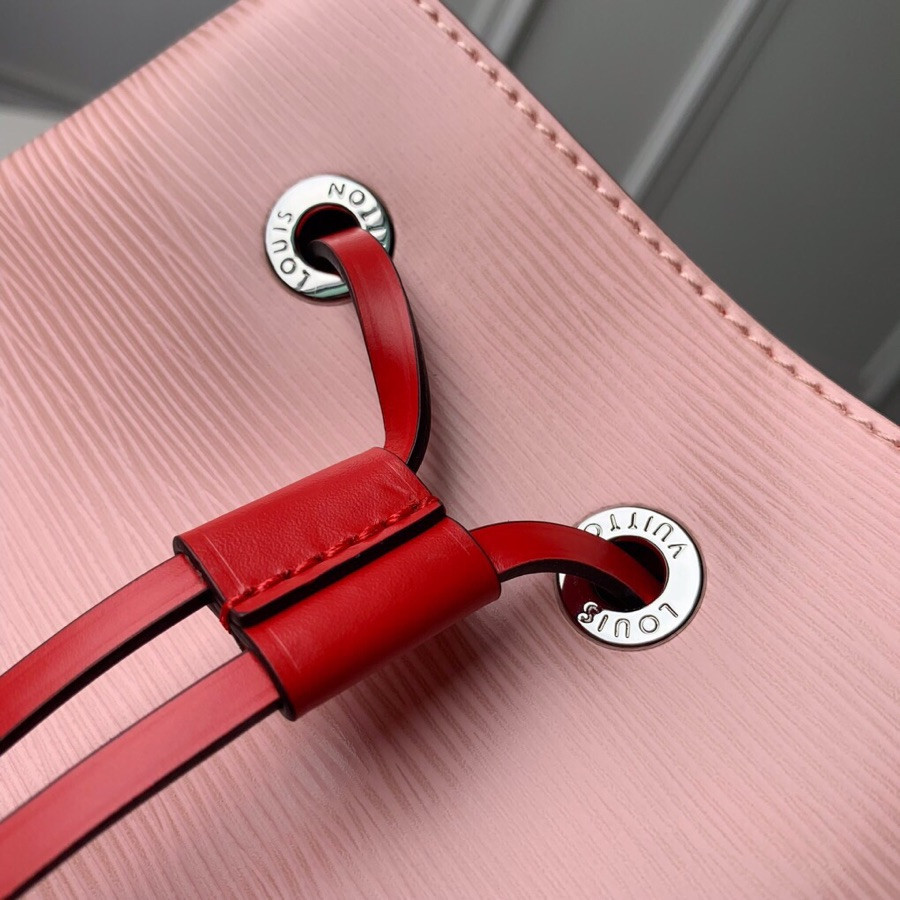 L0vis Vvtt0n Néonoé Bag