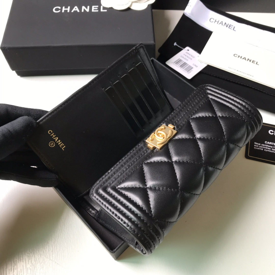 Chanle Flap Wallet