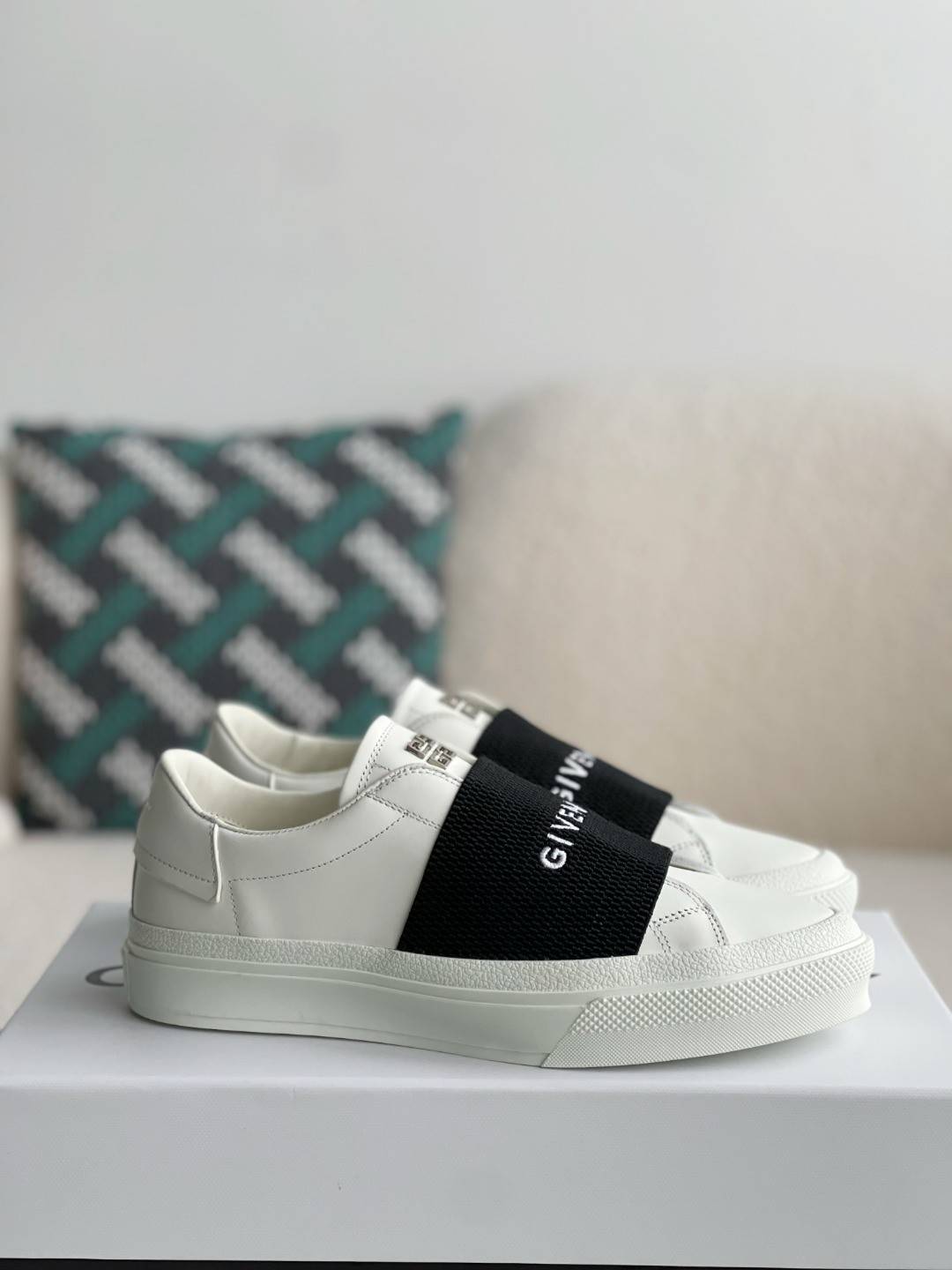 Givenchy Urban Street Sneakers