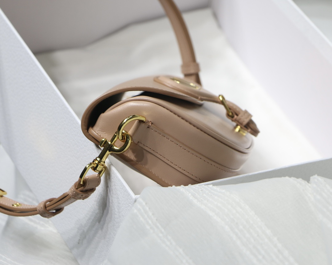 D10r Bobby East-west Bag