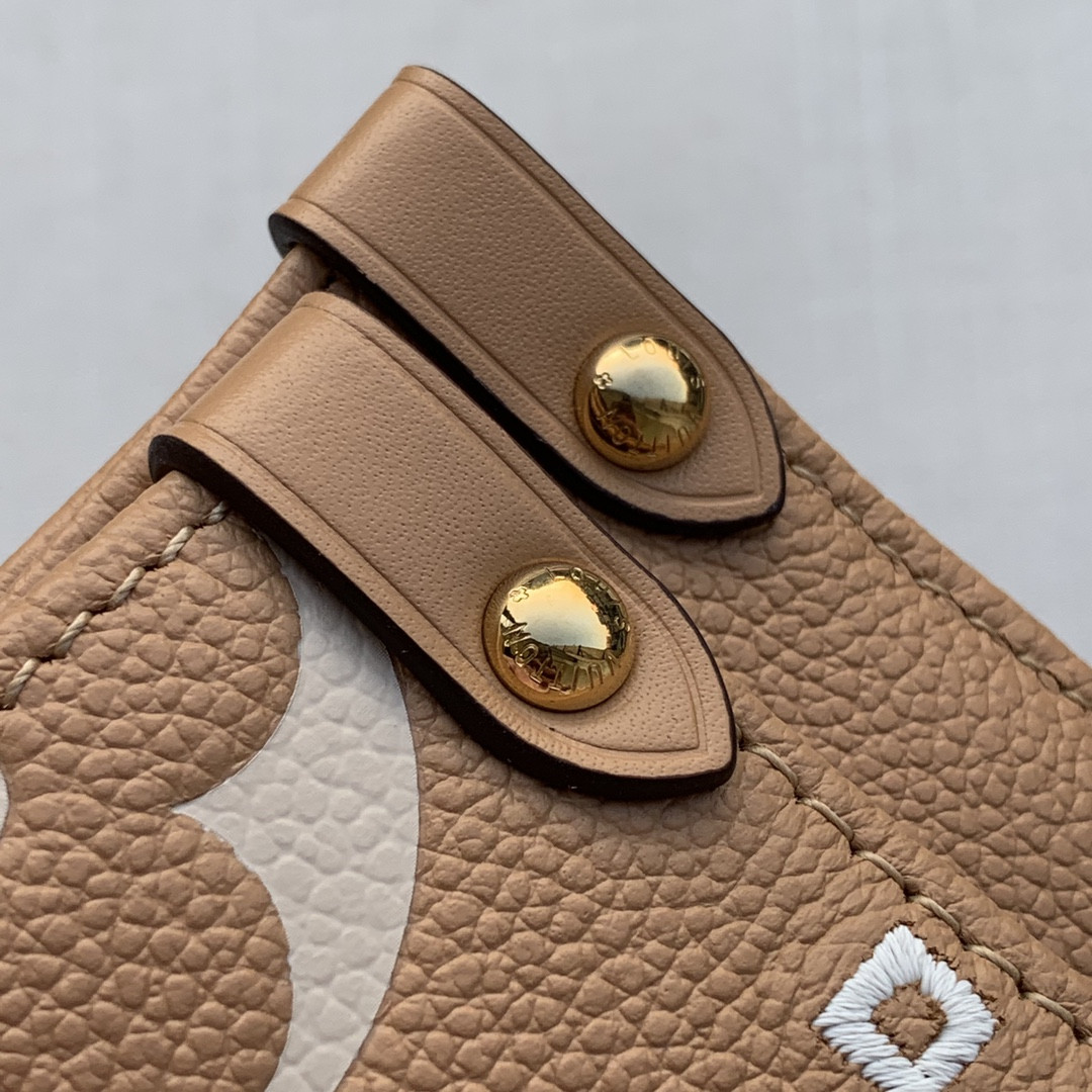 L0vis Vvtt0n Onthego Bag