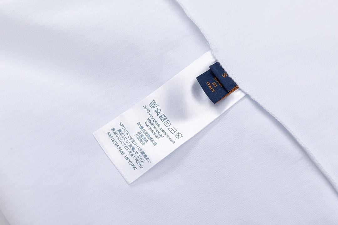 L0vis Vvtt0n 23SS logo printed t-shirt