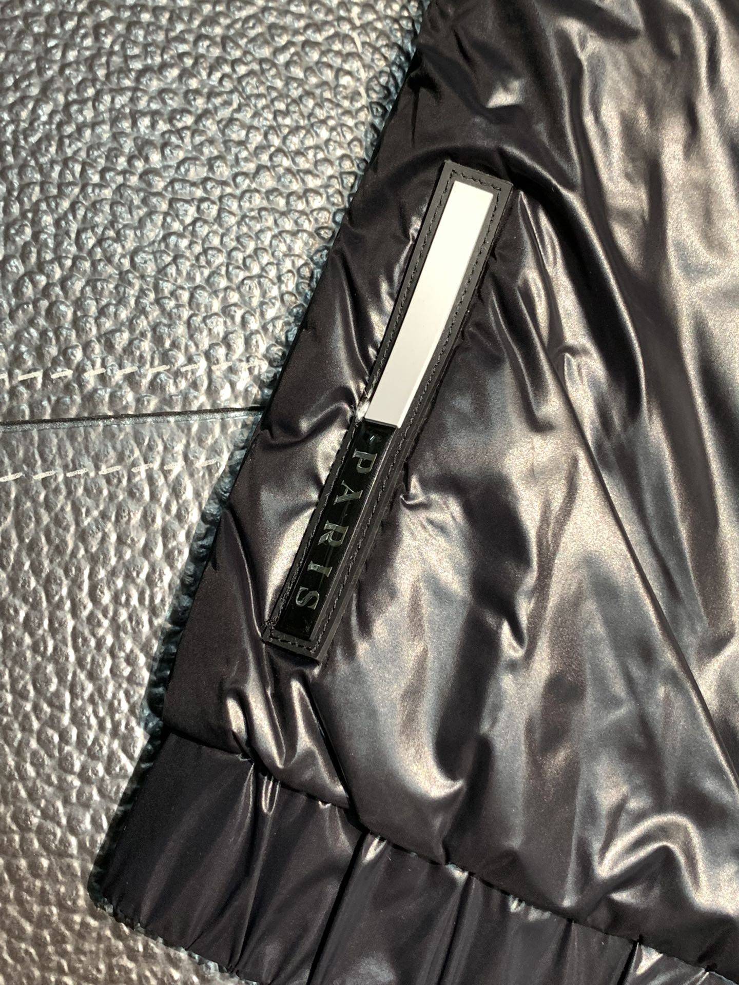 Pra*a turtleneck down vest