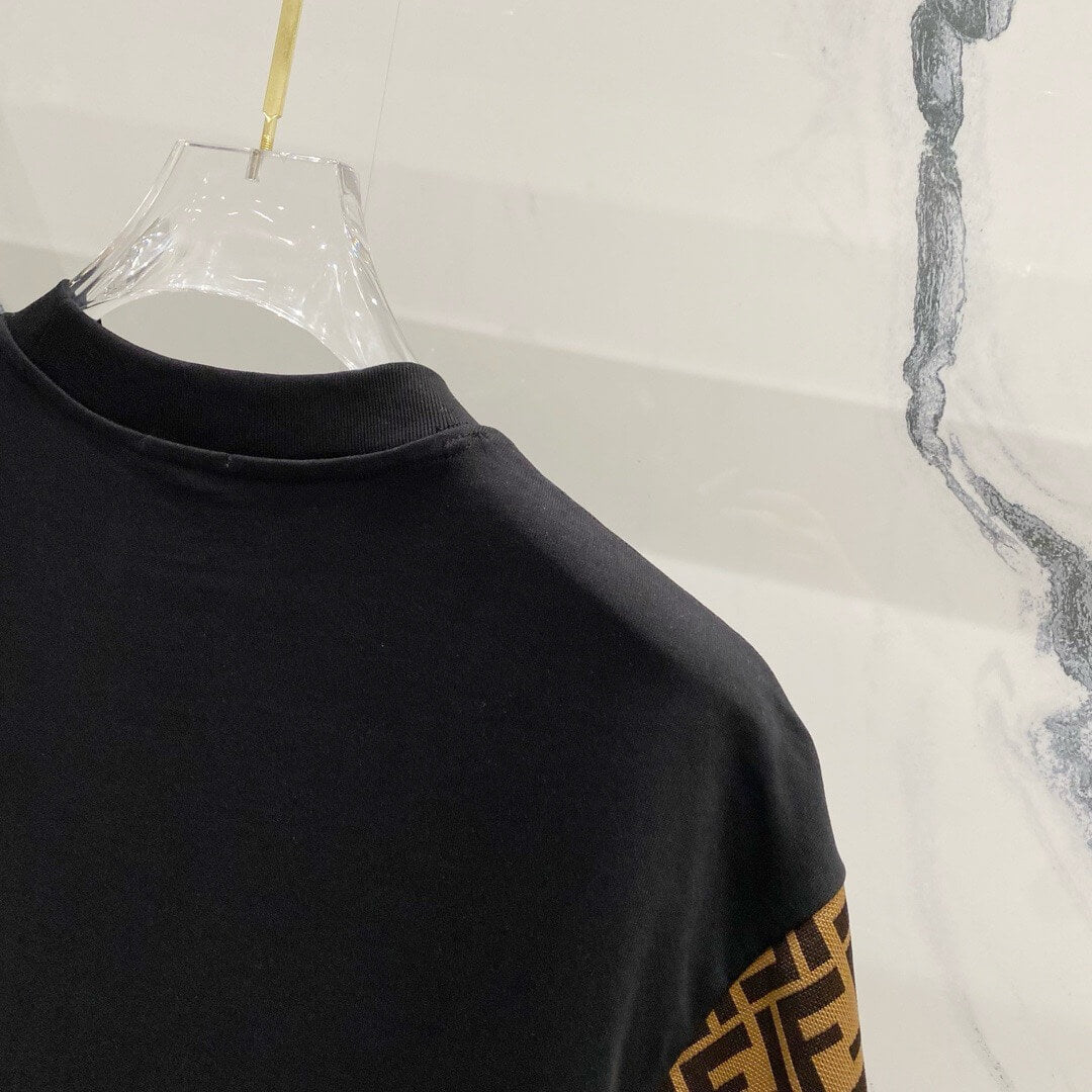 Full sleeve print T Shirt