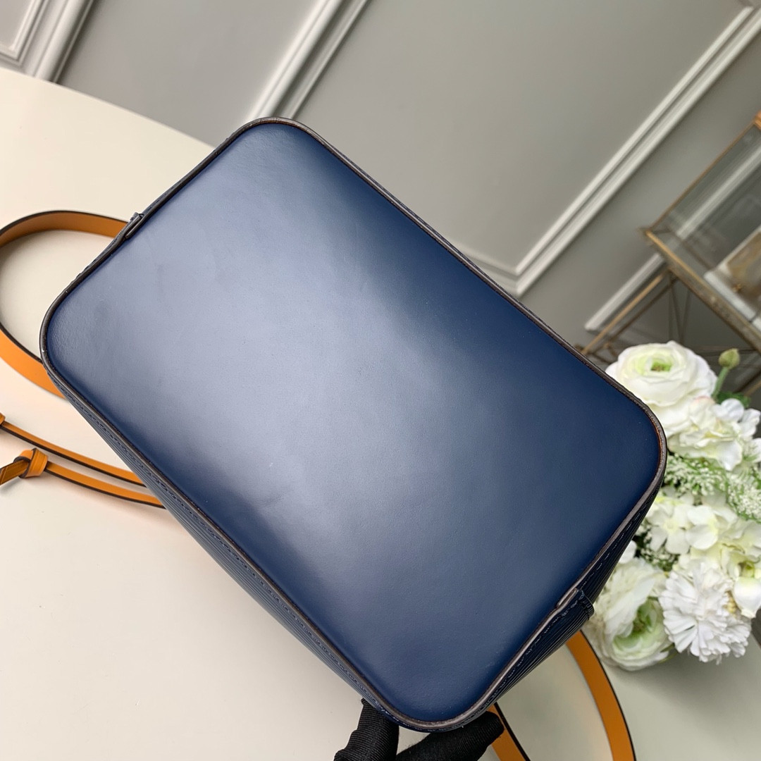 L0vis Vvtt0n Néonoé Bag