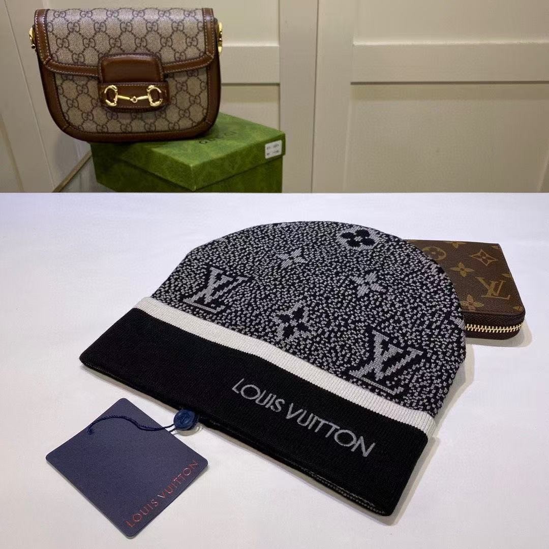 [#4160] L0vis Vvtt0n knitted hat