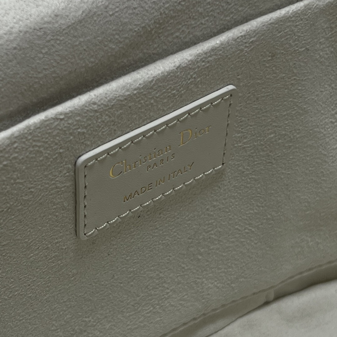 Medium Cd Signature Vanity Case